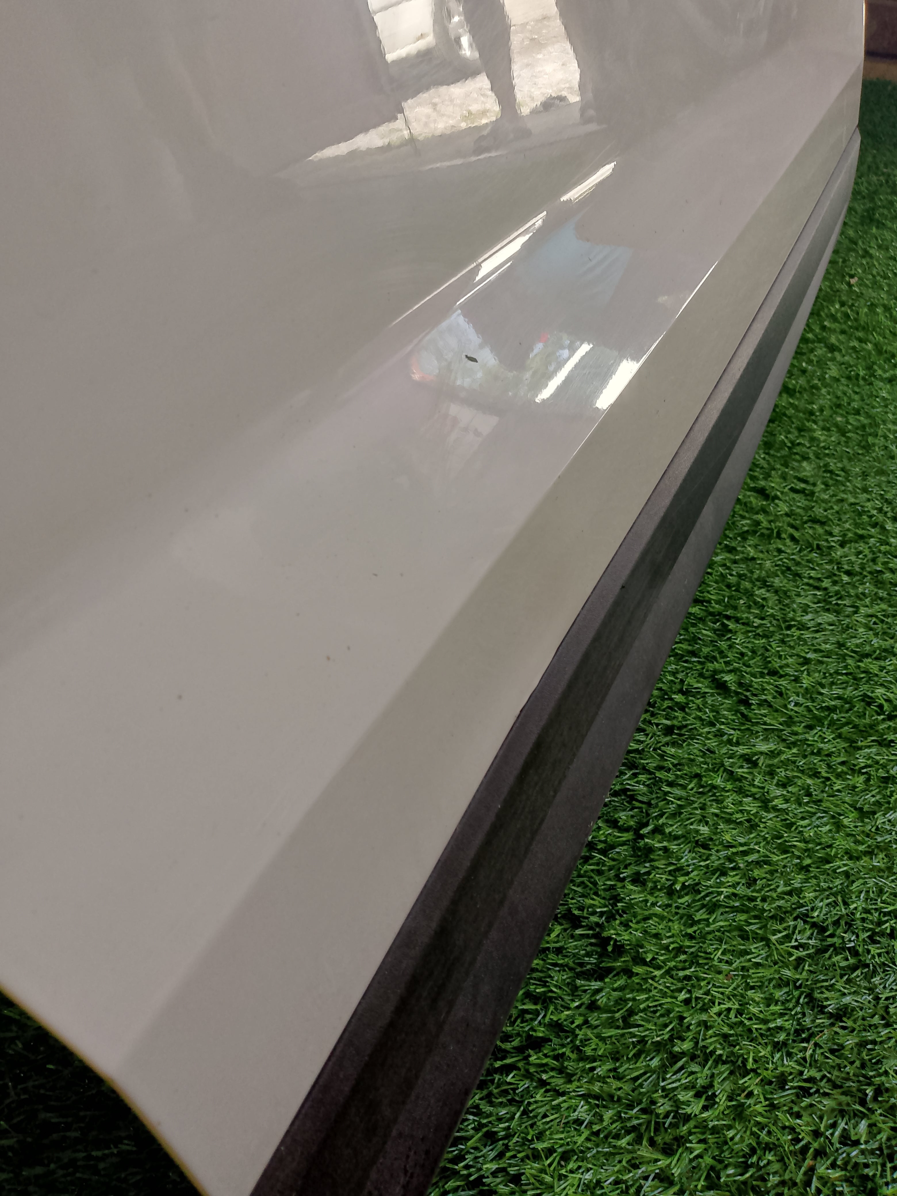 Škoda Karoq pravé přední dveře 575831312