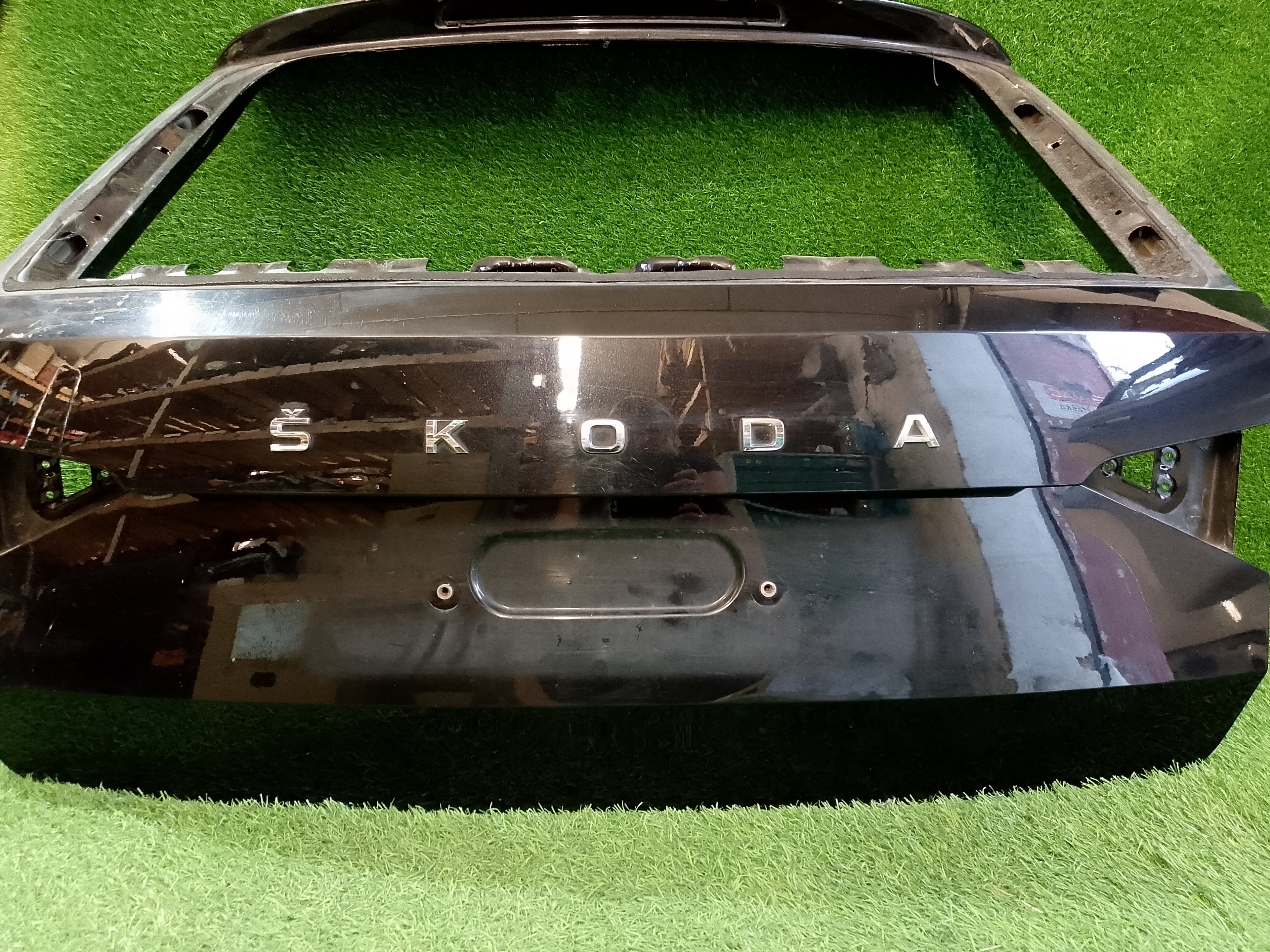 Škoda Superb III, 3 combi víko kufru, páté dveře, kufrové dveře