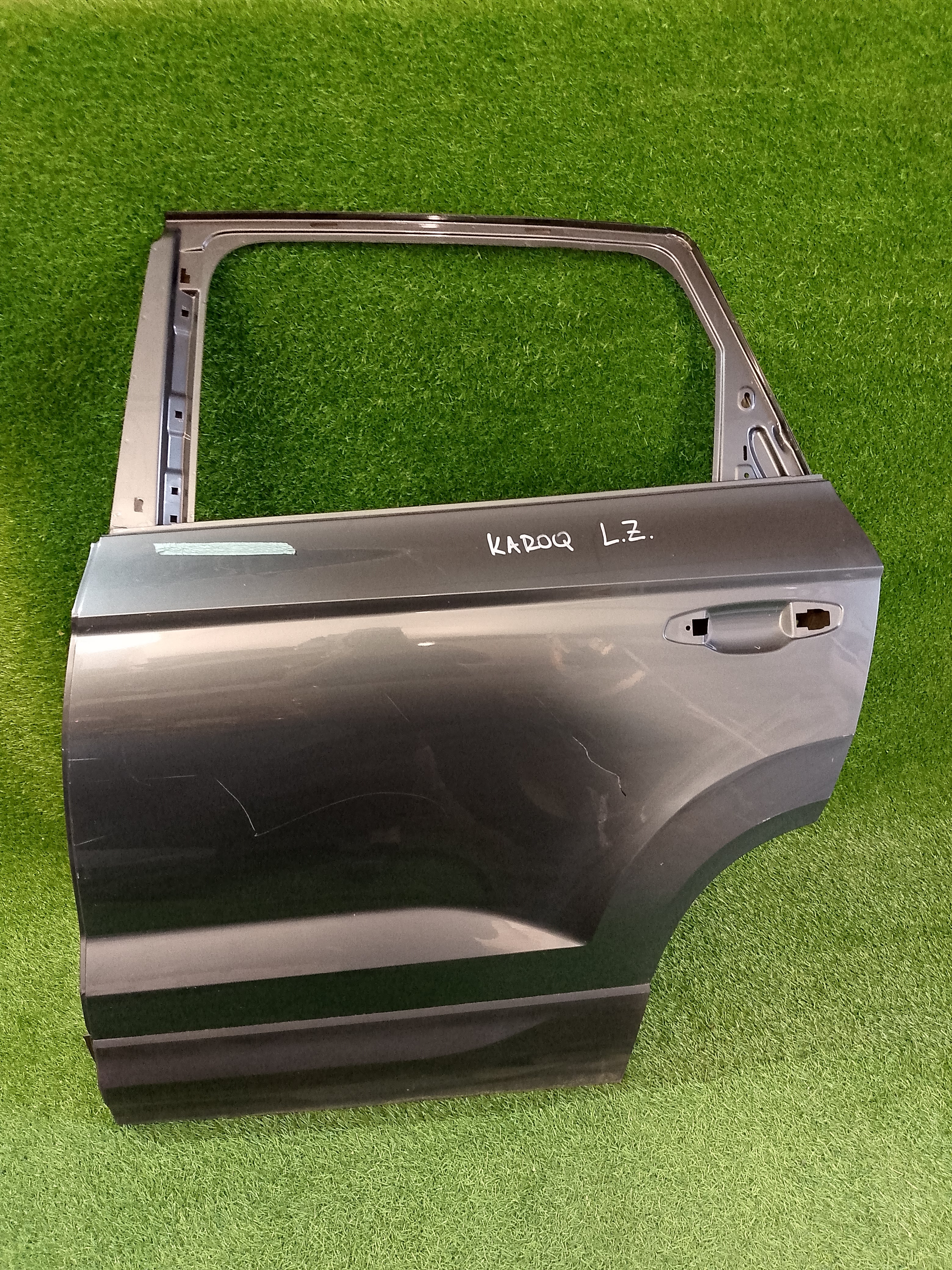 Škoda Karoq levé zadní dveře