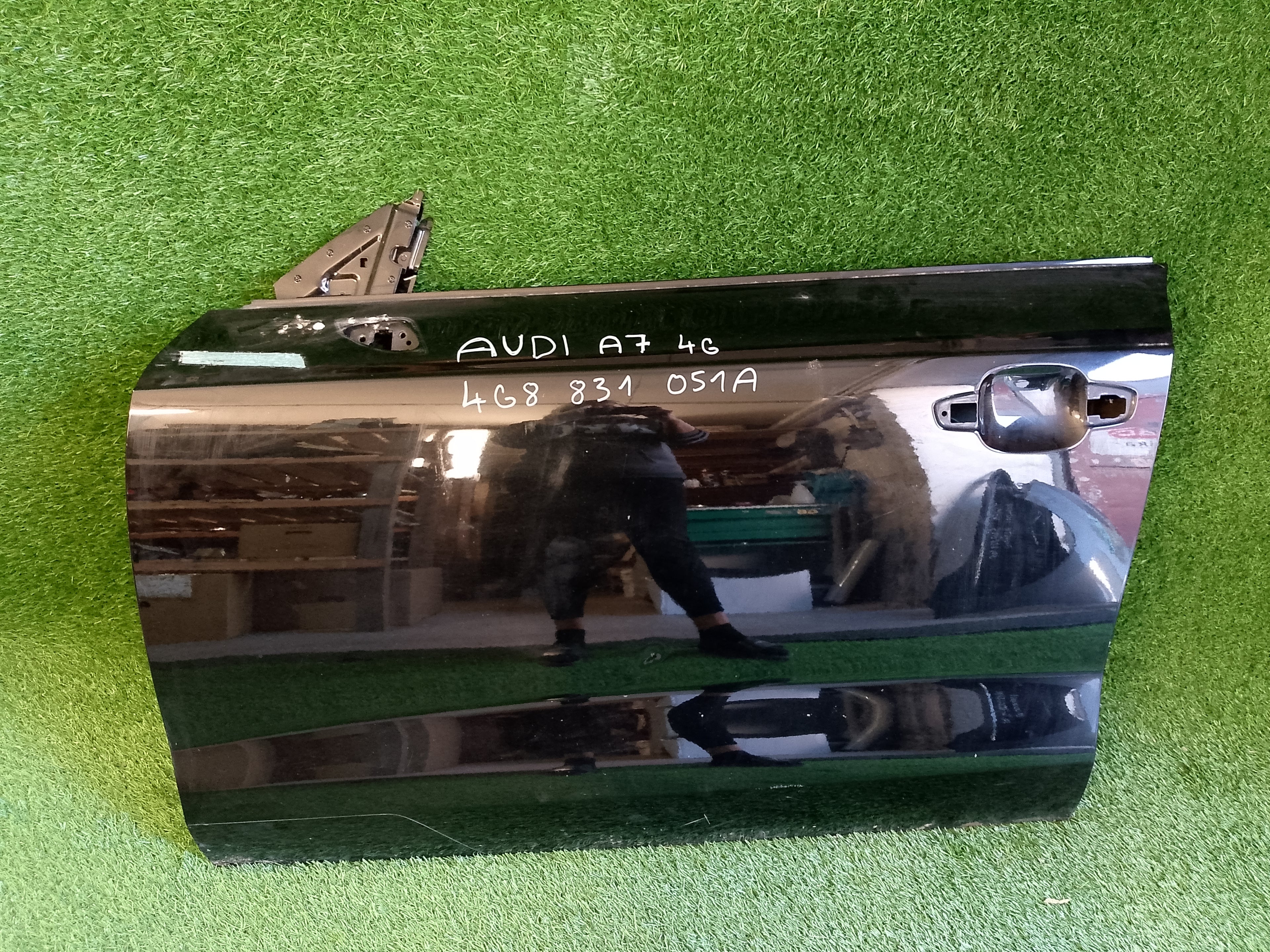 Levé dveře Audi A7 4G sportback 4g8831051a