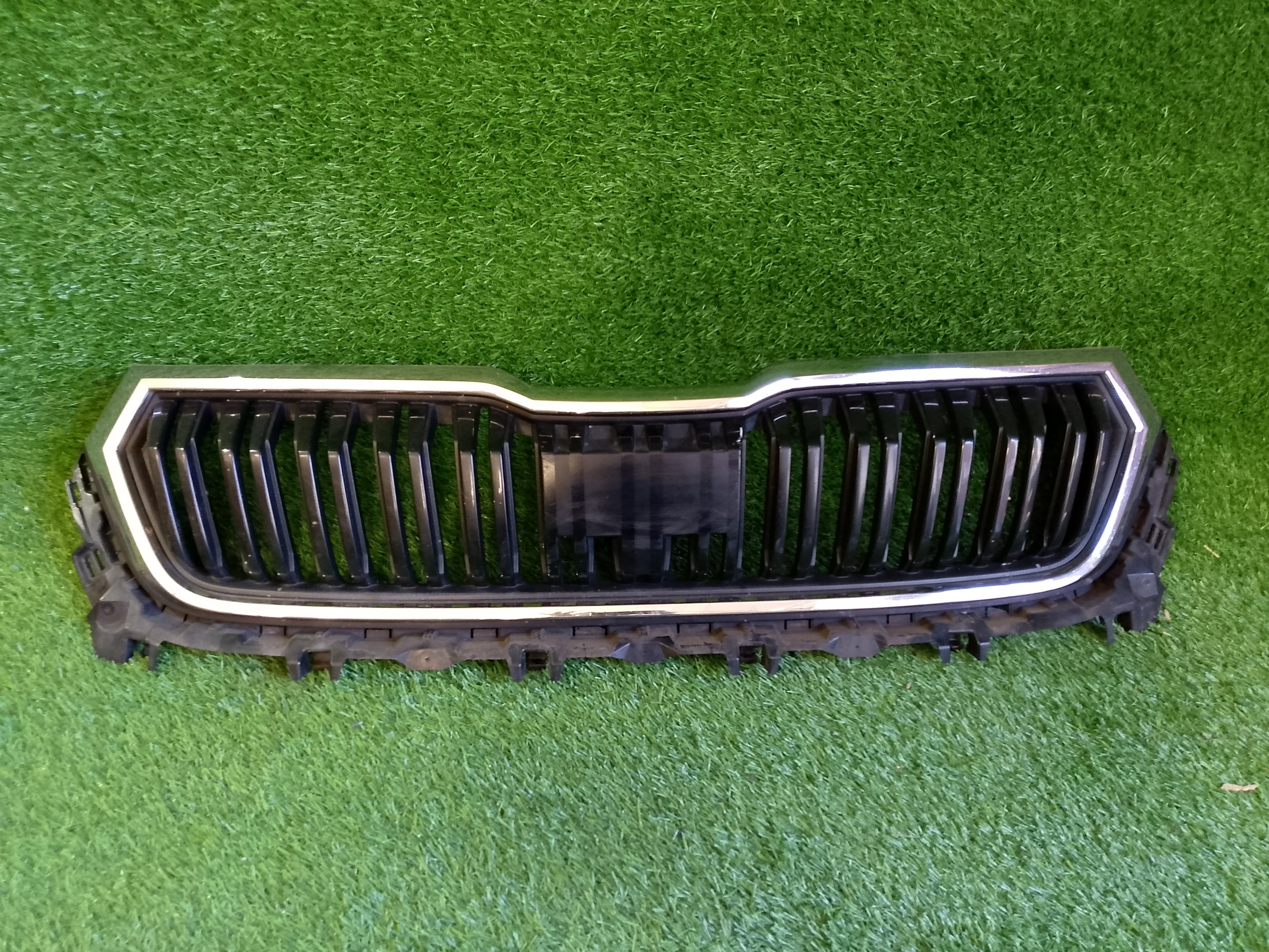 Maska Kodiaq face 565853653C