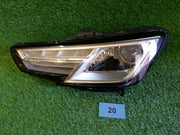 Xenonové světlo Audi A4 B9 8W0941005, chybí držák