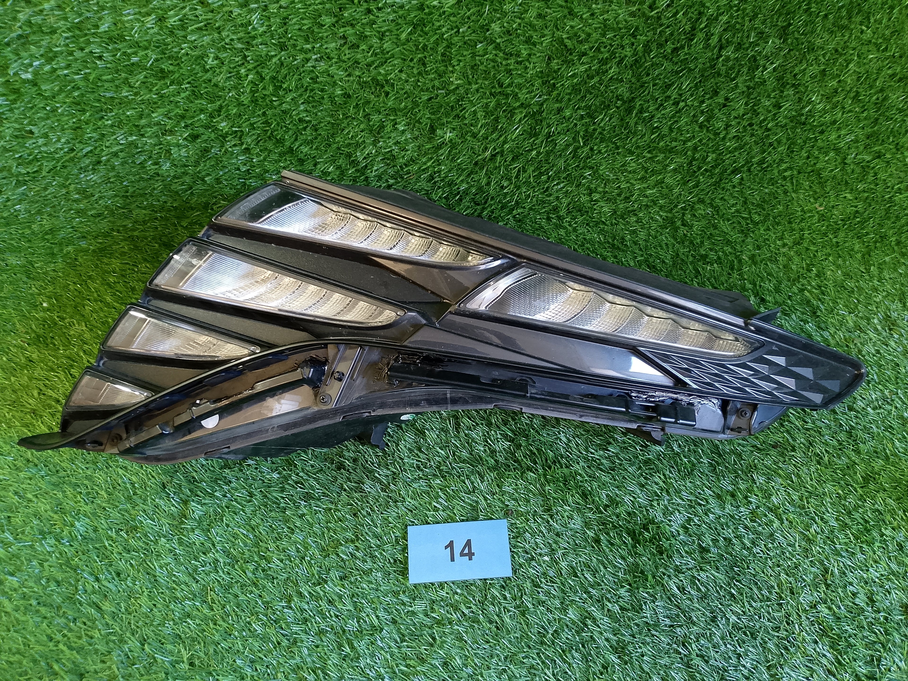 Hyundai Tucson 4 - světlo levé přední 92207n7000