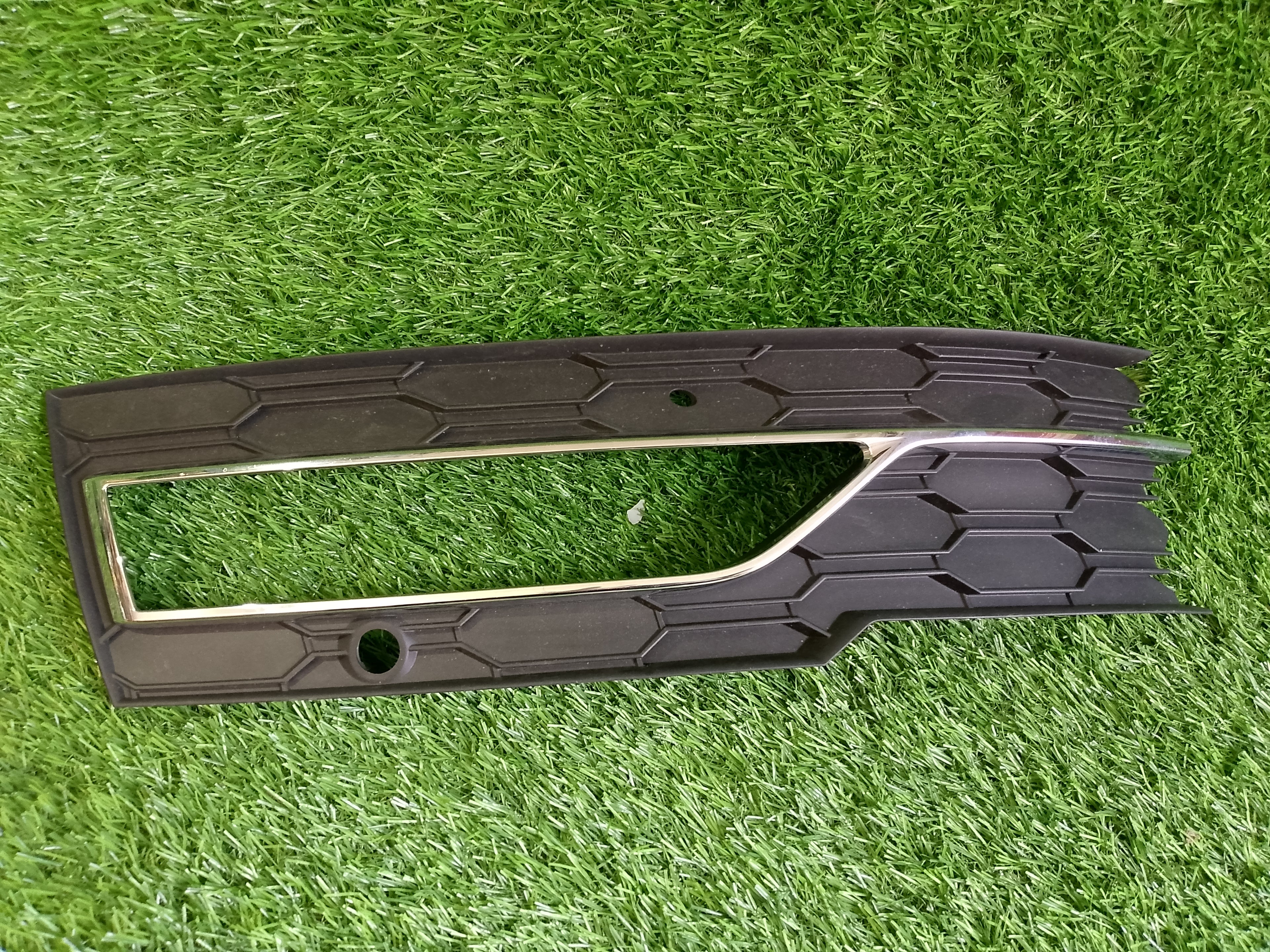 Škoda Octavia IV, 4 krytka mlhovky s chromem 5e3807681