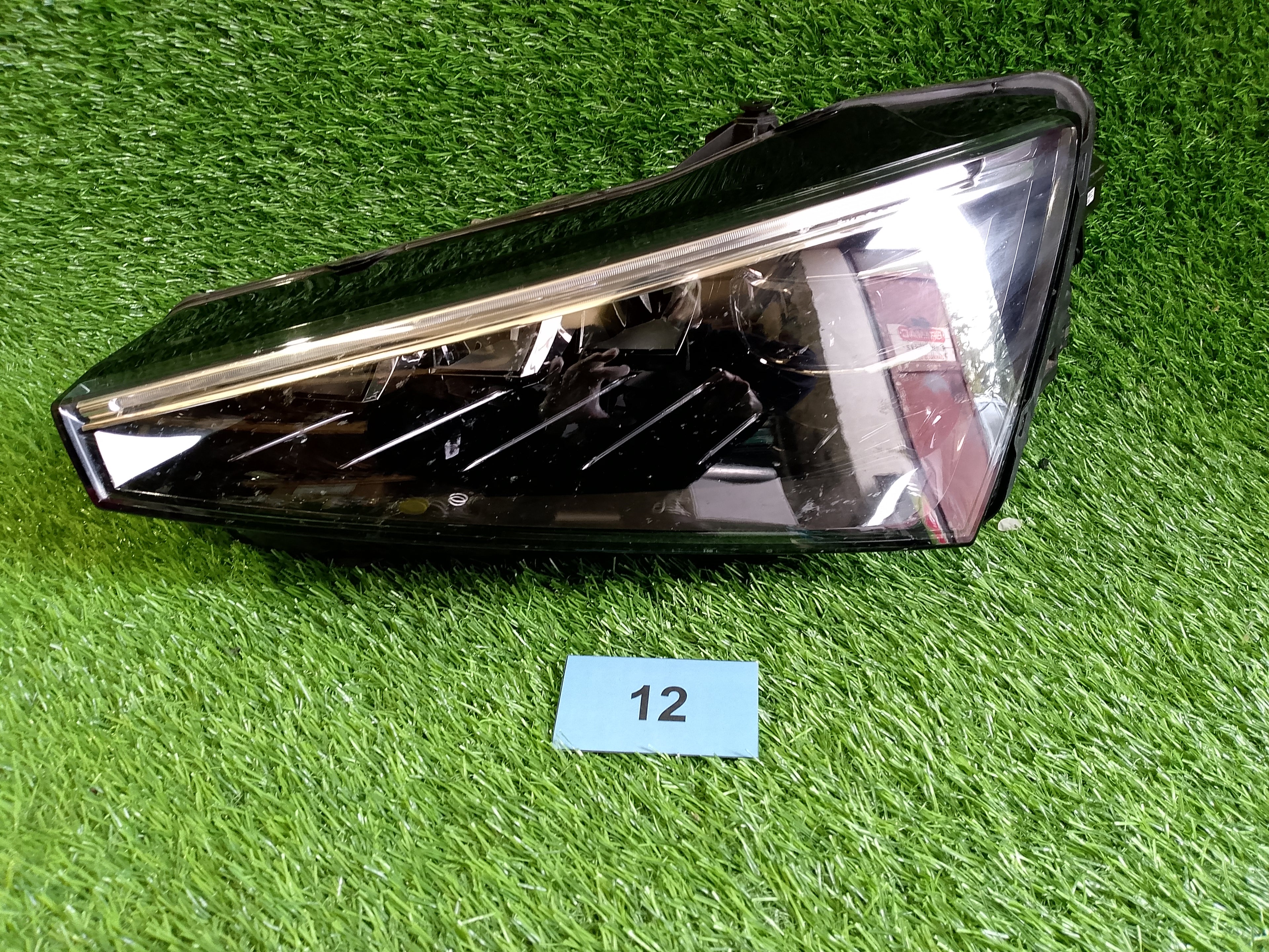 Škoda Scala světlo levé full led 657941015A