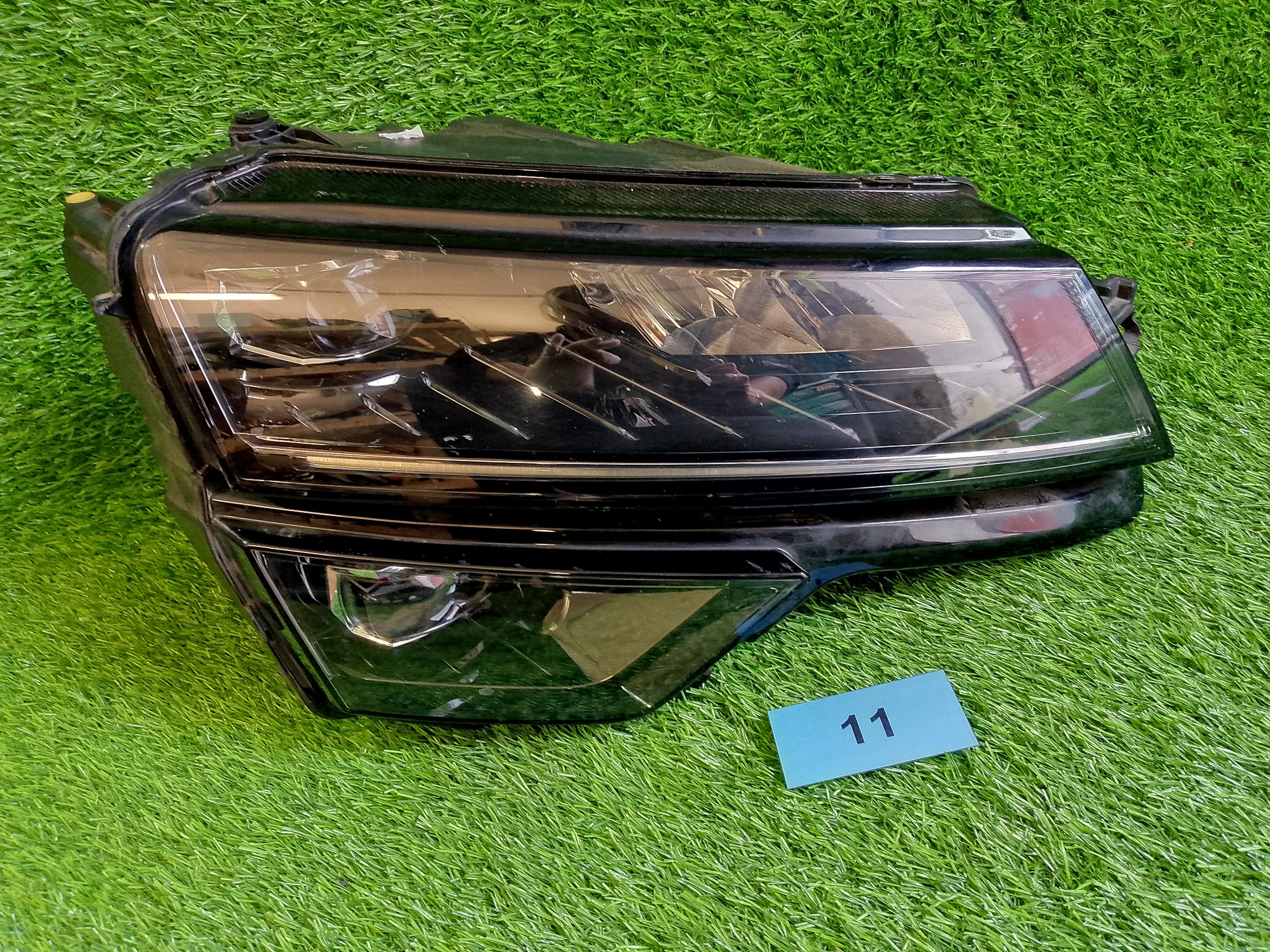 Pravé přední světlo Škoda Karoq 57B941016C