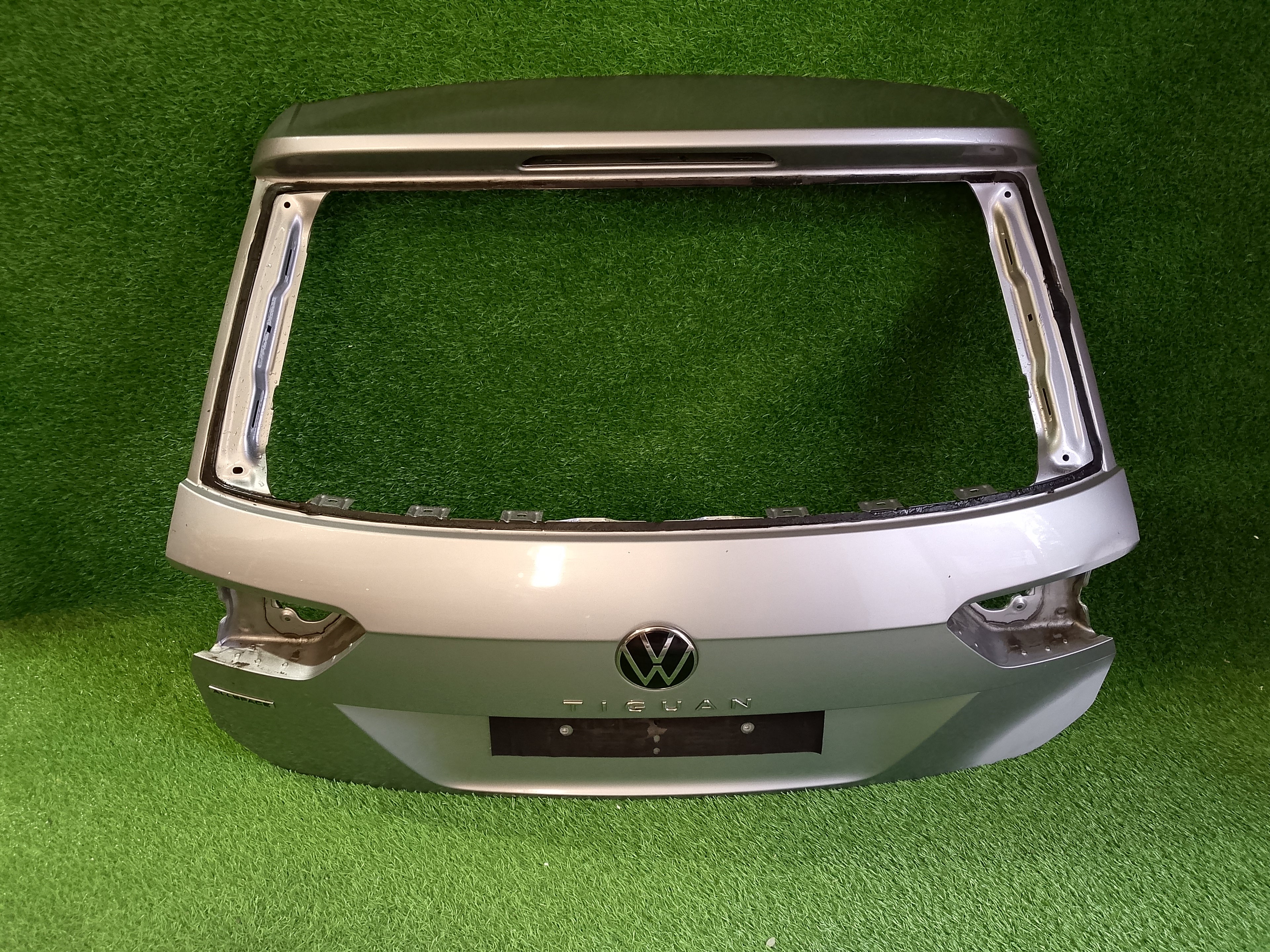 VW Tiguan páté dveře, kufrové, víko kufru