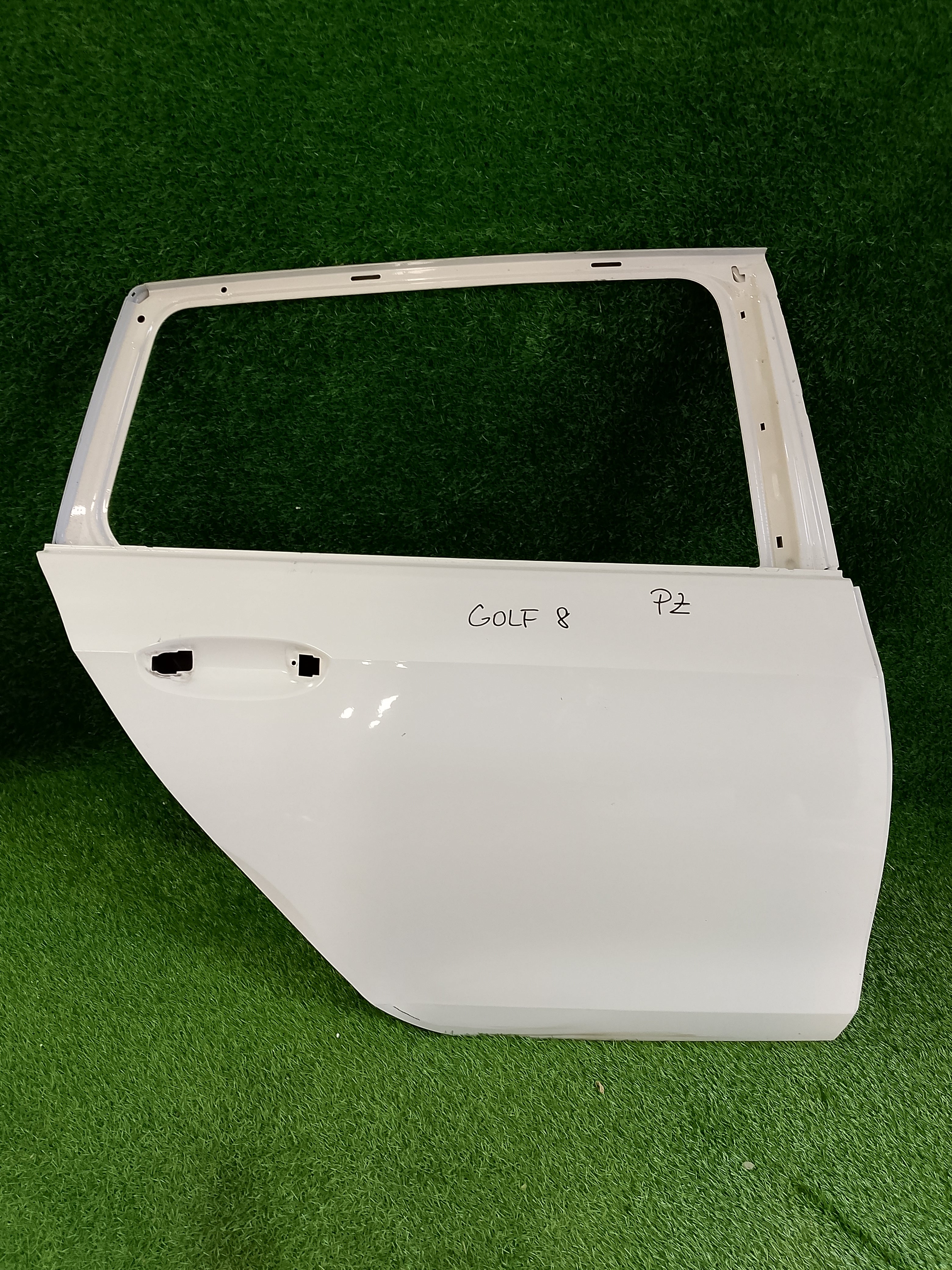 VW Golf 8 dveře pravé zadní