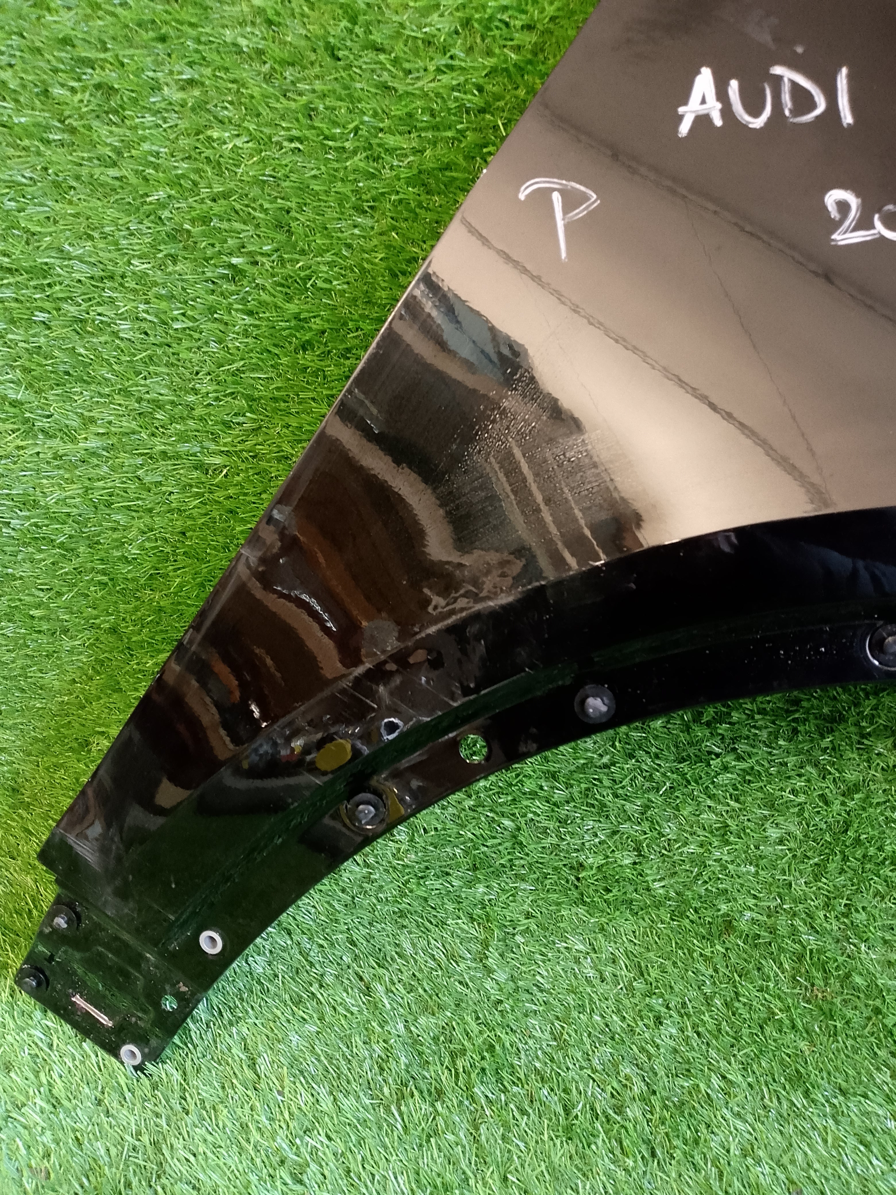 Pravý blatník Audi Q5 2024