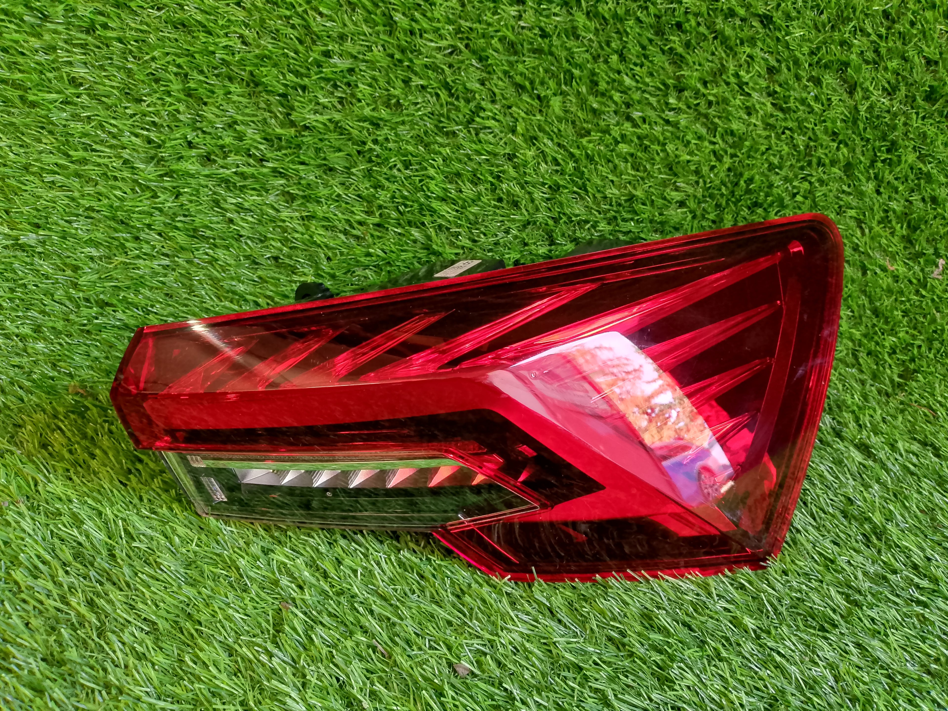 Škoda Octavia IV, 4 LED zadní světlo pravé 5E3945208B