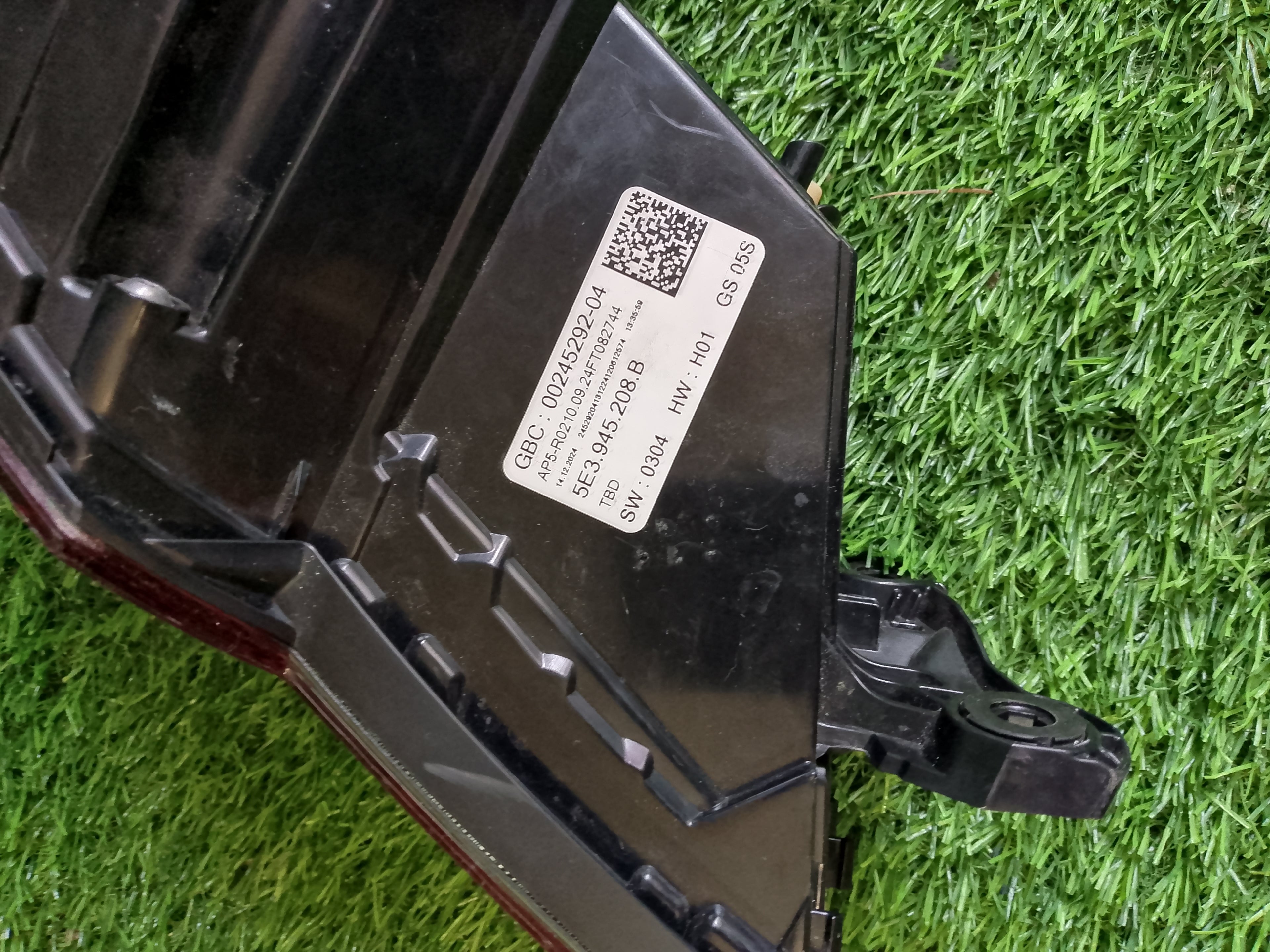 Škoda Octavia IV, 4 LED zadní světlo pravé 5E3945208B