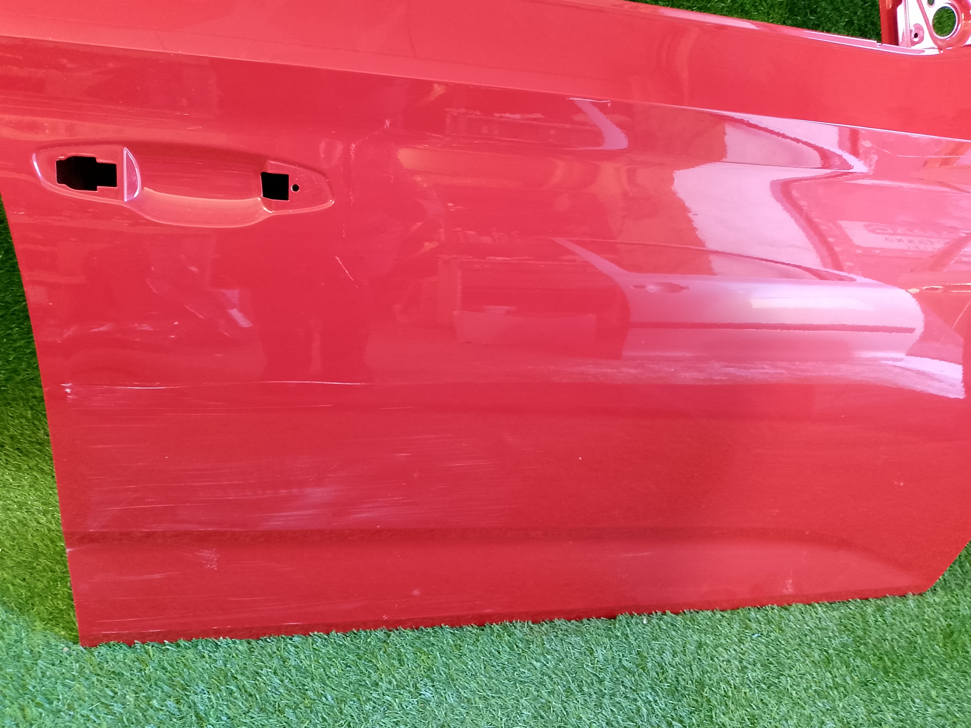 Škoda Scala pravé přední dveře