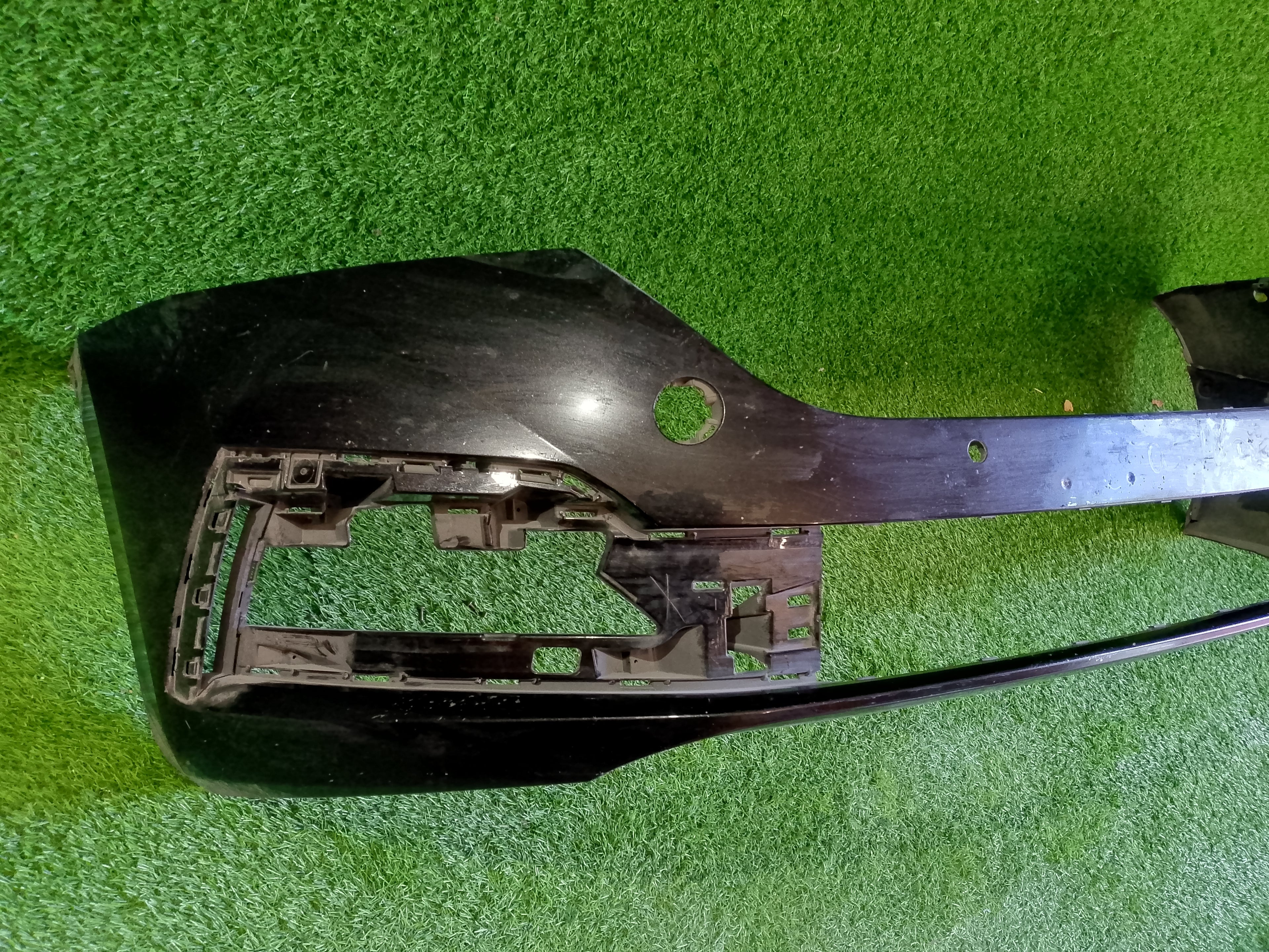 Škoda Octavia IV, 4 přední nárazník před face