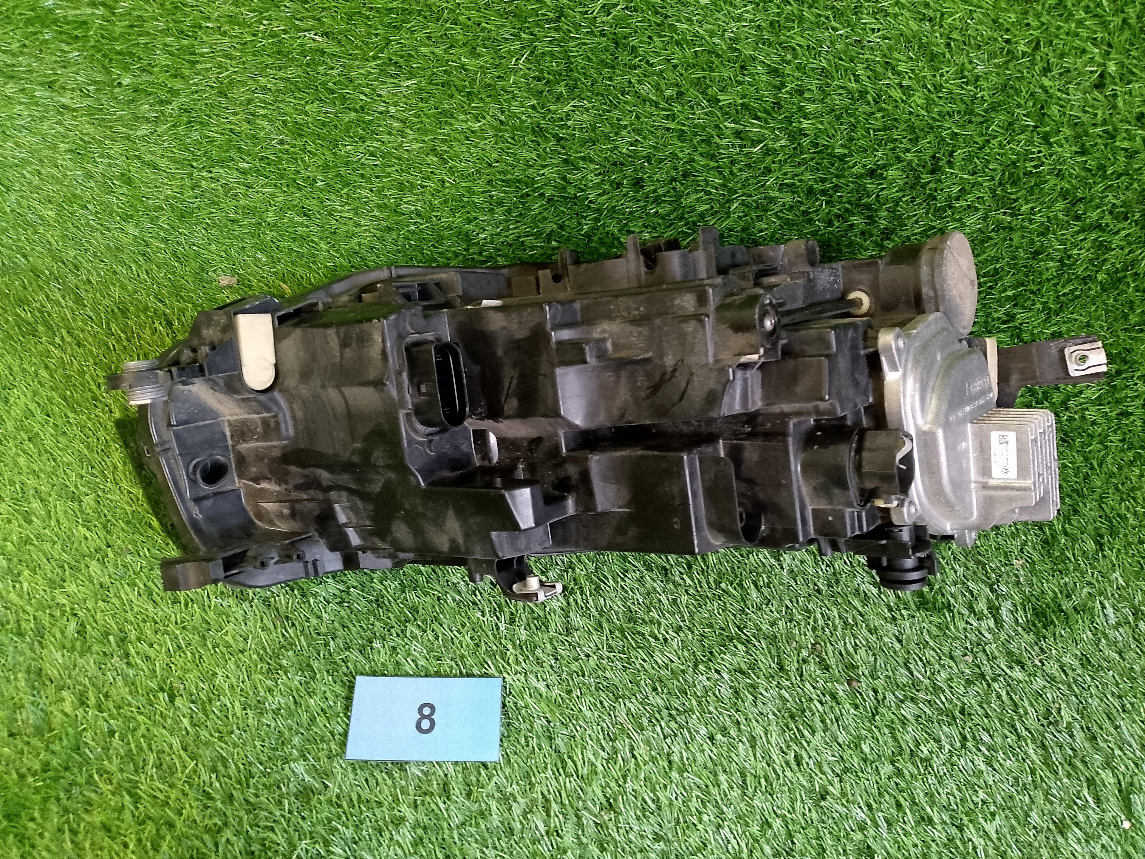 VW T-Cross levé led světlo 2GM941035B