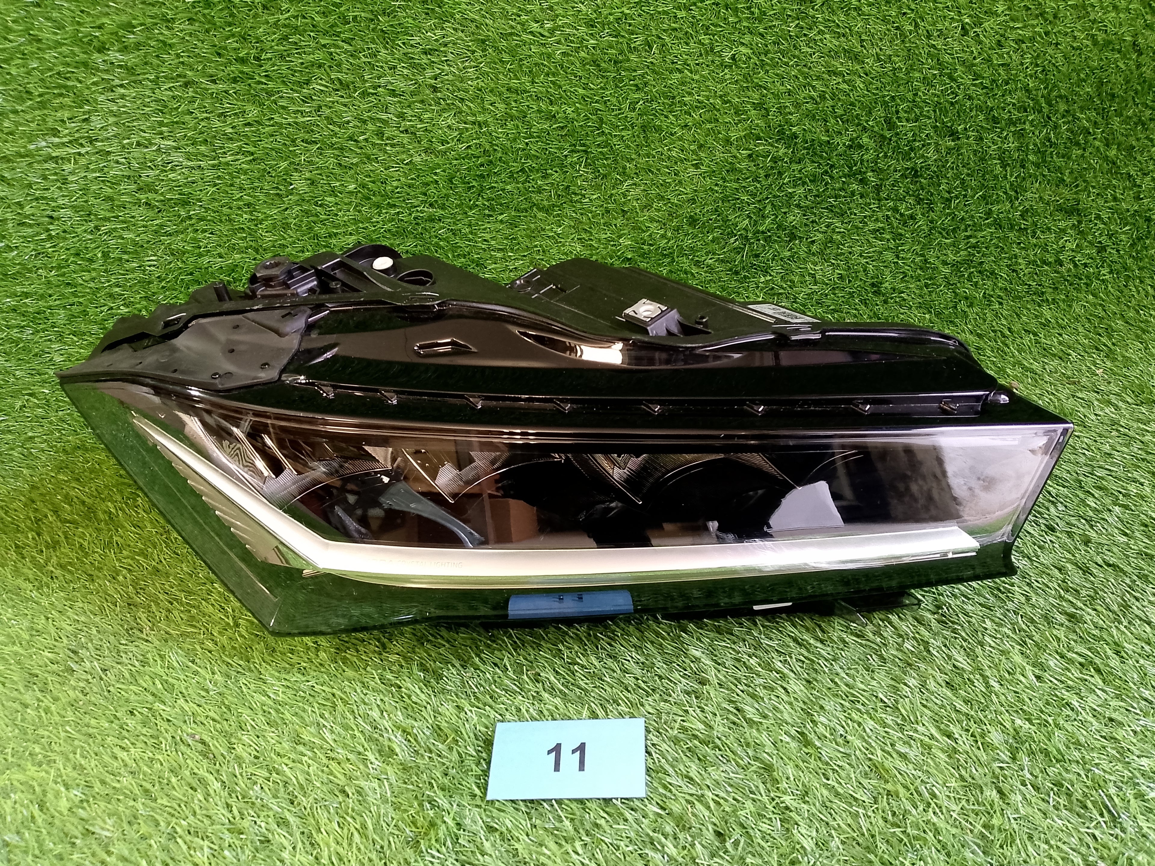 Škoda Superb IV, 4 přední pravé světlo 3p1941016