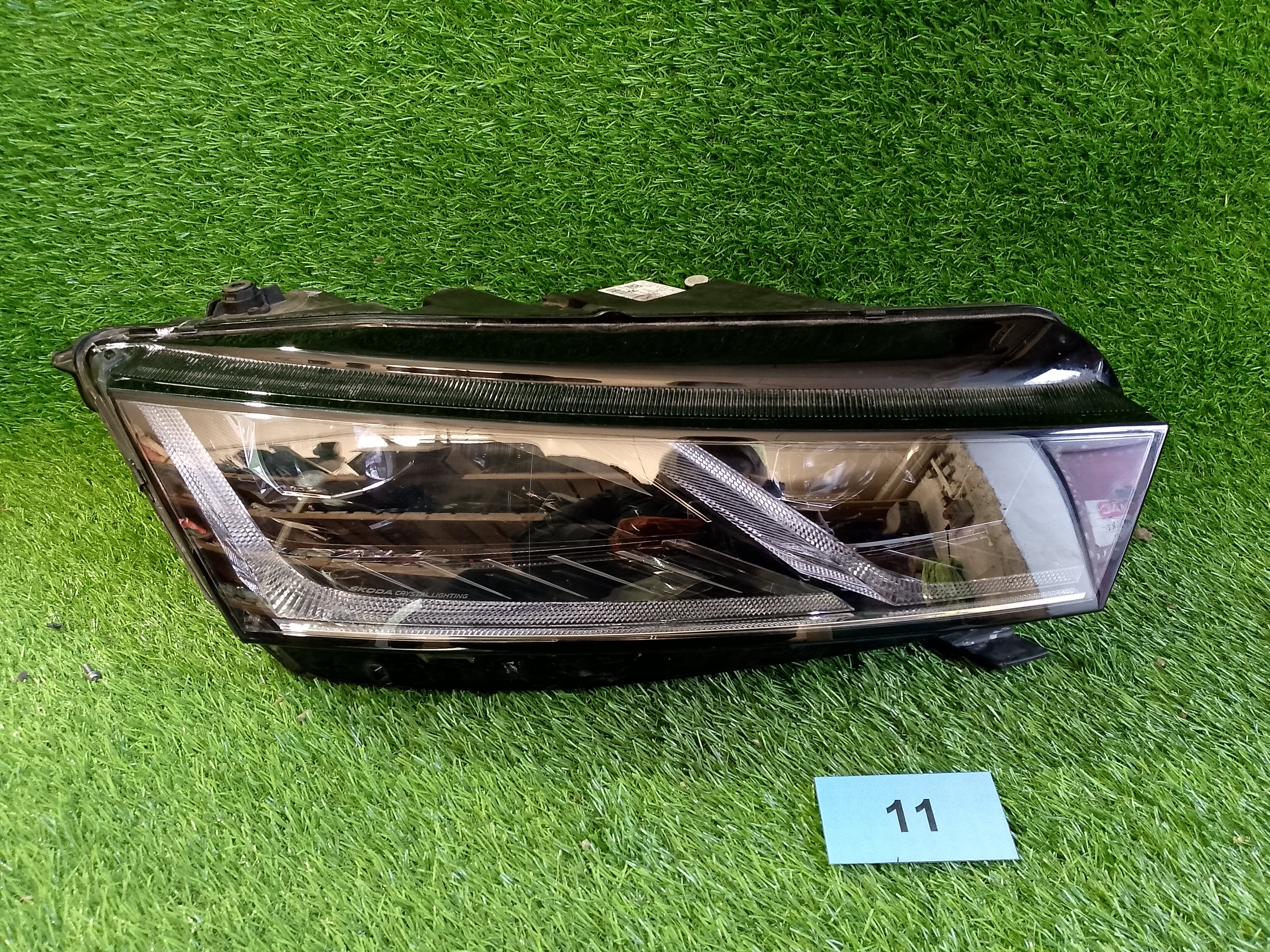 Škoda Octavia IV, 4 pravé světlo 5e4941016a