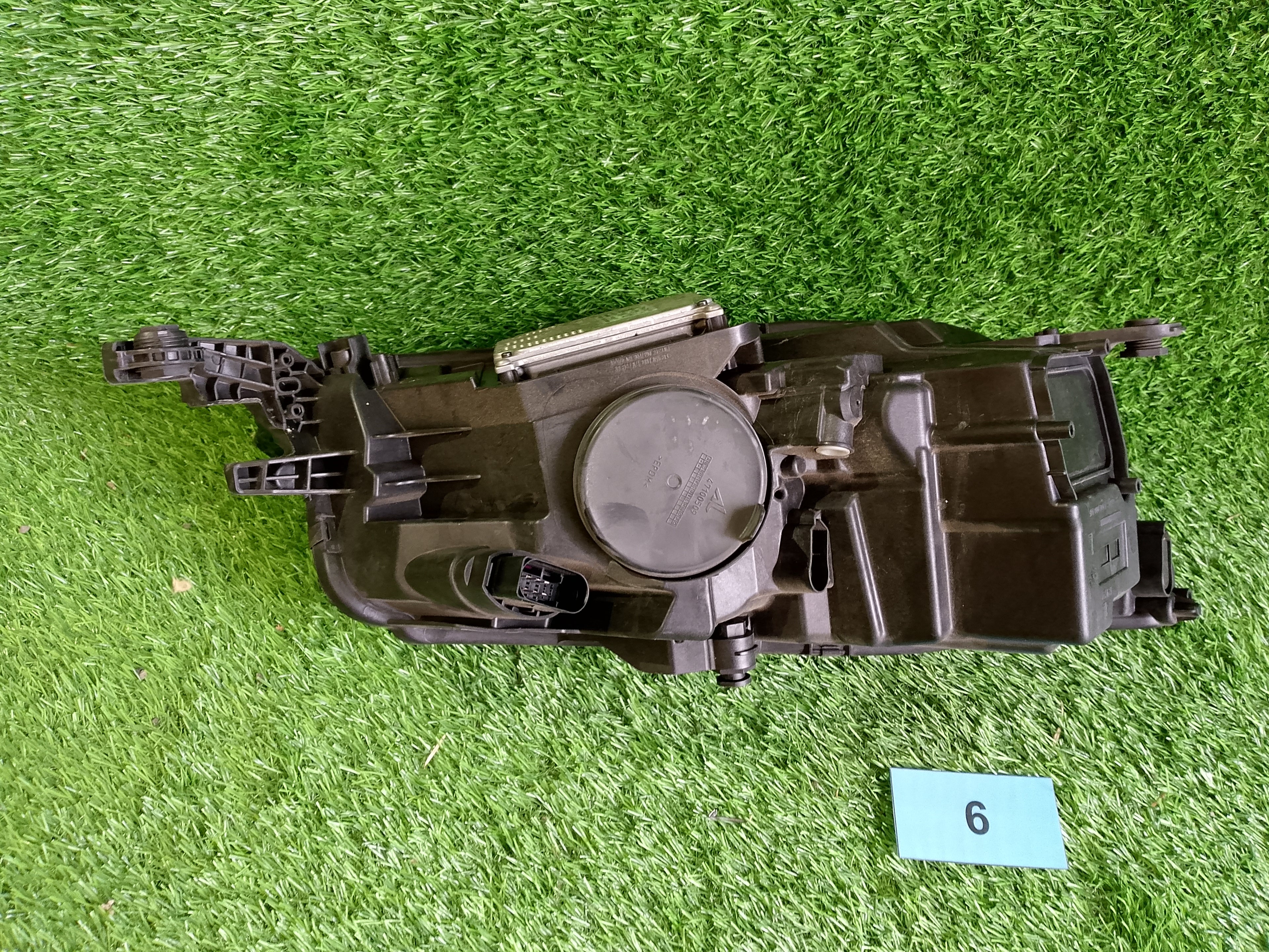 Škoda fabia III, 3 světlo levé 6v1941015f face