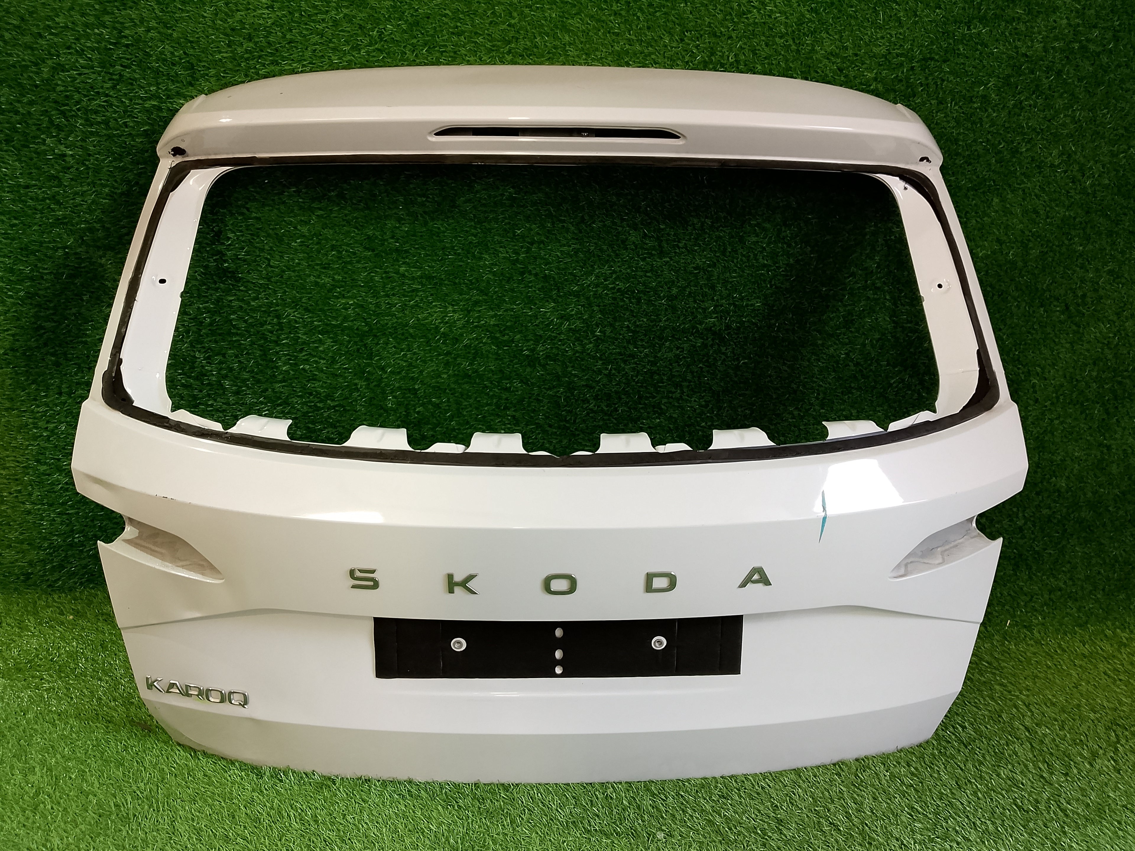 Škoda Karoq víko kufru, páté dveře, kufrové dveře