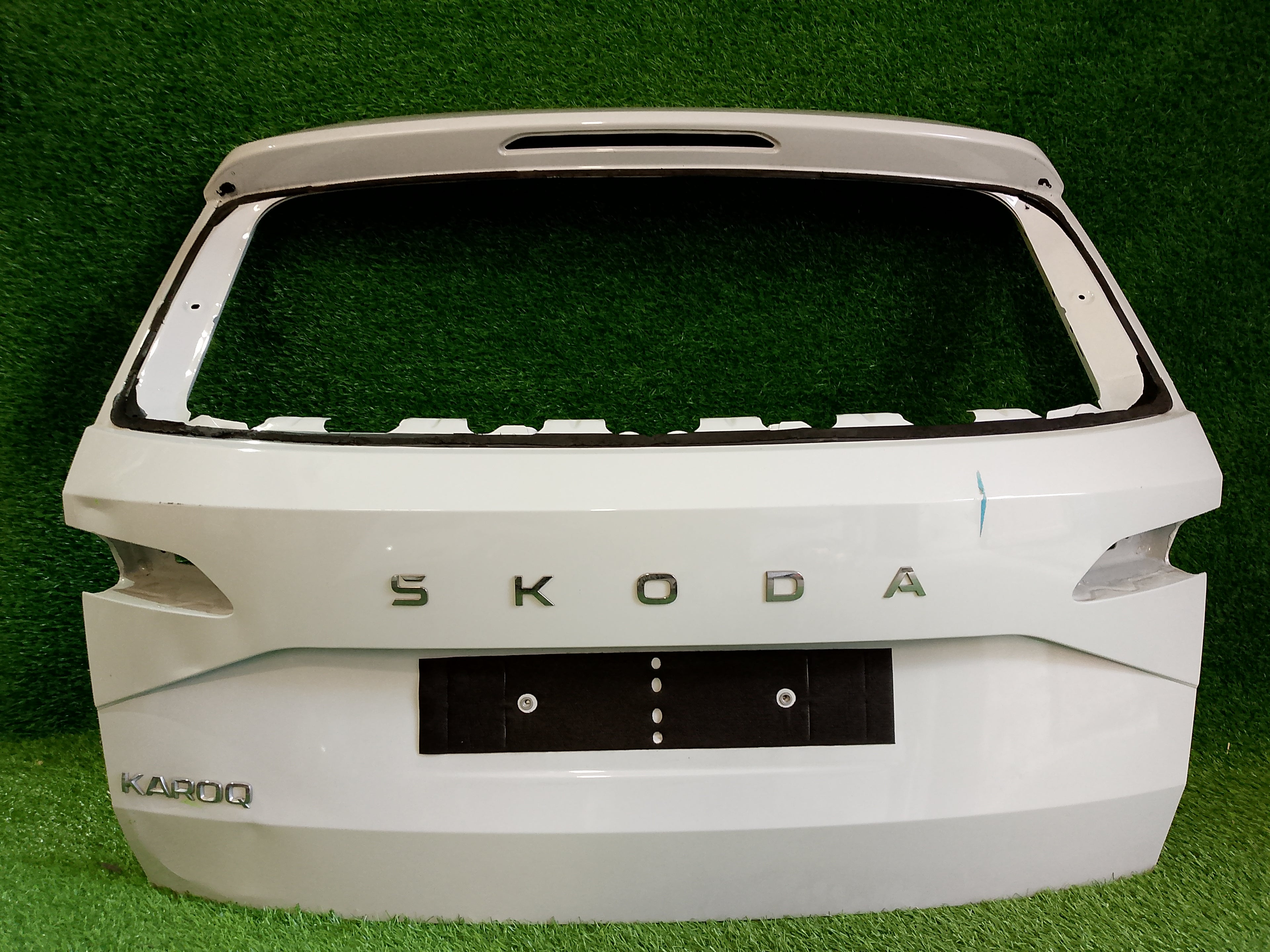 Škoda Karoq víko kufru, páté dveře, kufrové dveře