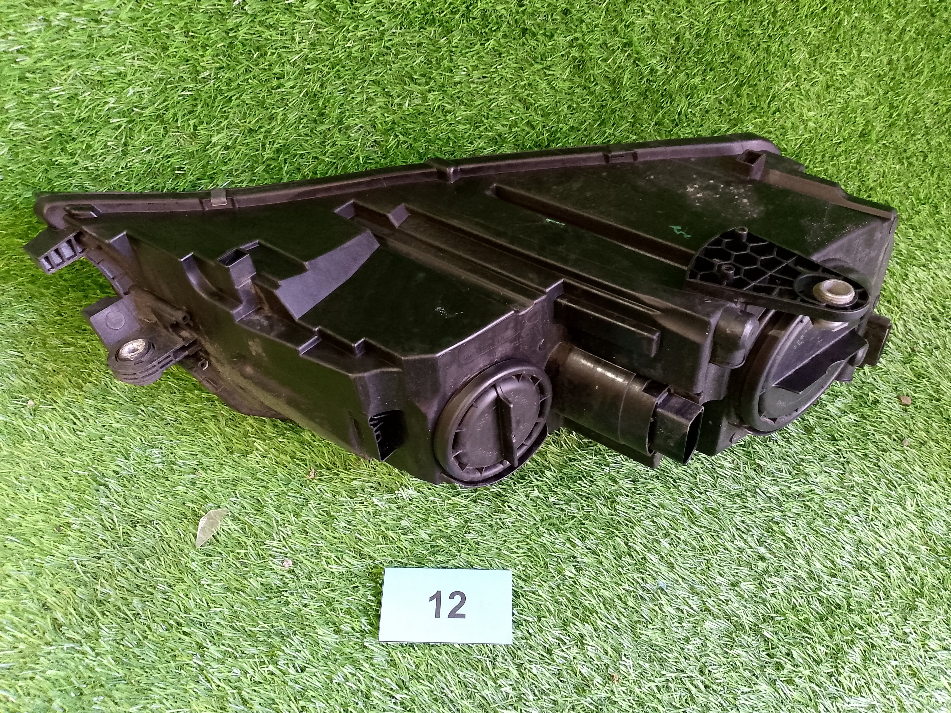 ŠKODA OCTAVIA III, 3 PŘEDNÍ SVĚTLO levé 5E1941015C