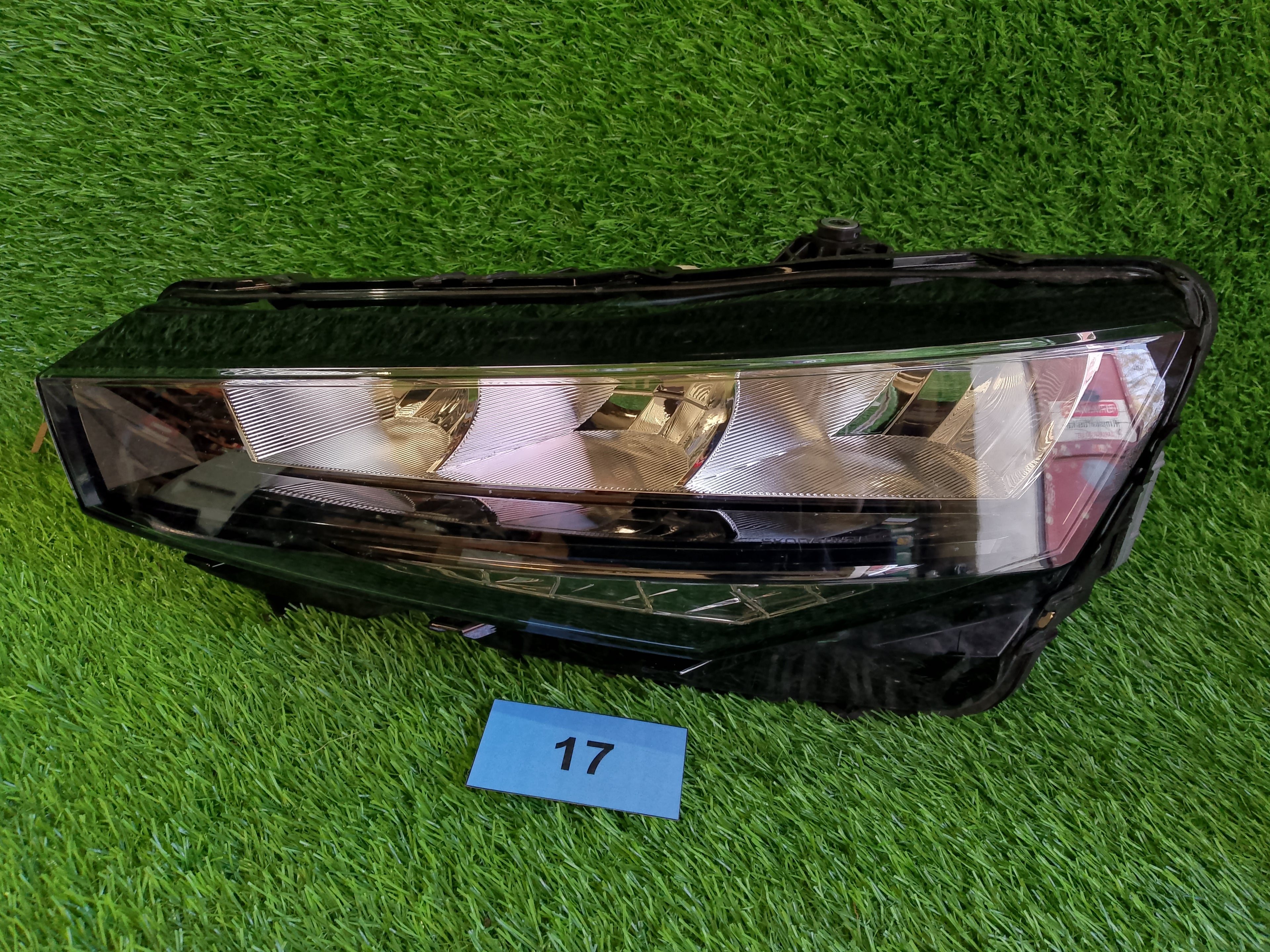 Škoda Scala levé přední světlo LED 655941015