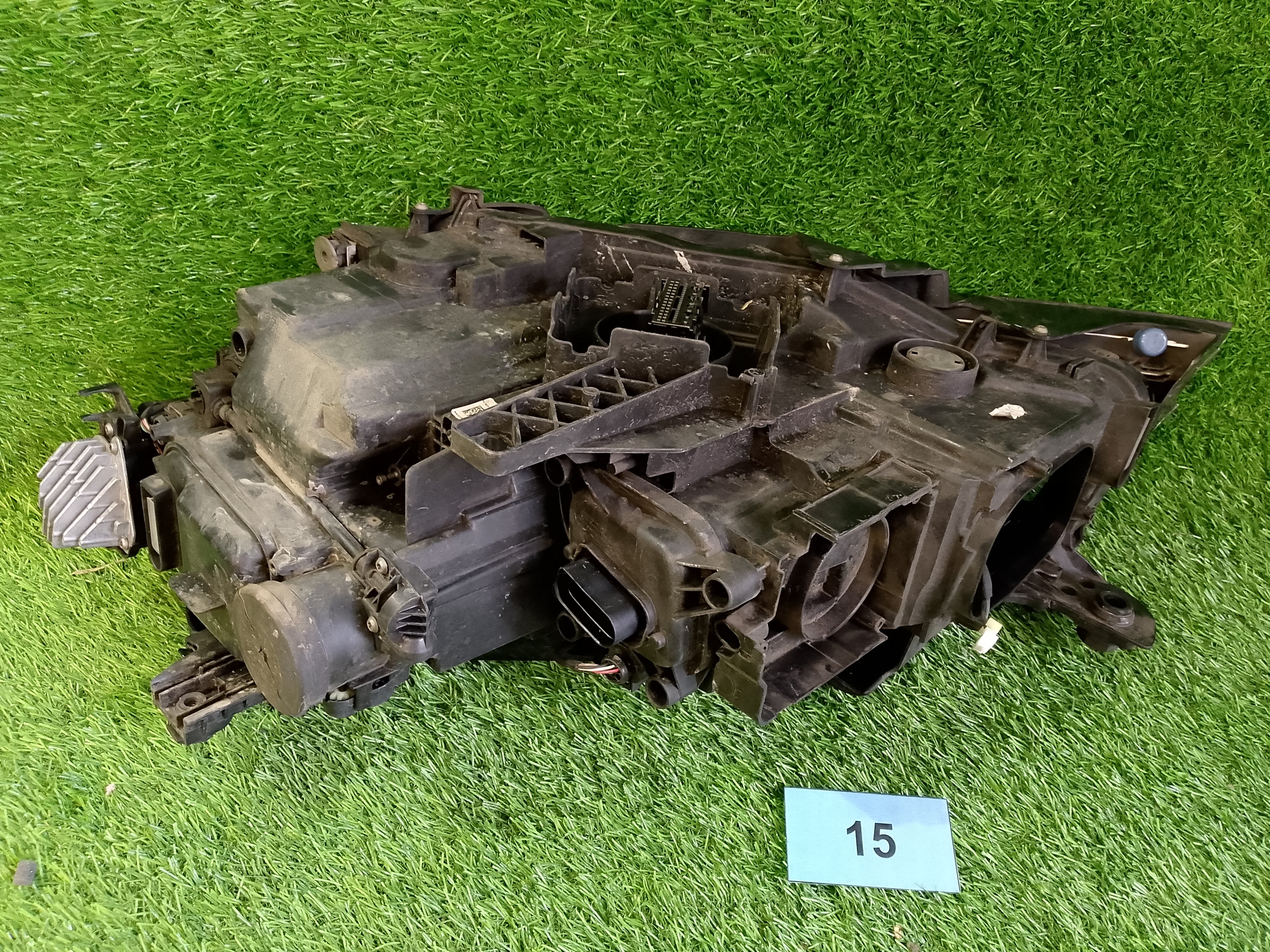 VW Arteon pravé přední světlo 3G8941082D
