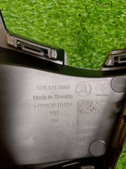 Vedení vzduchu Škoda Karoq 57a121764c 57a121764b