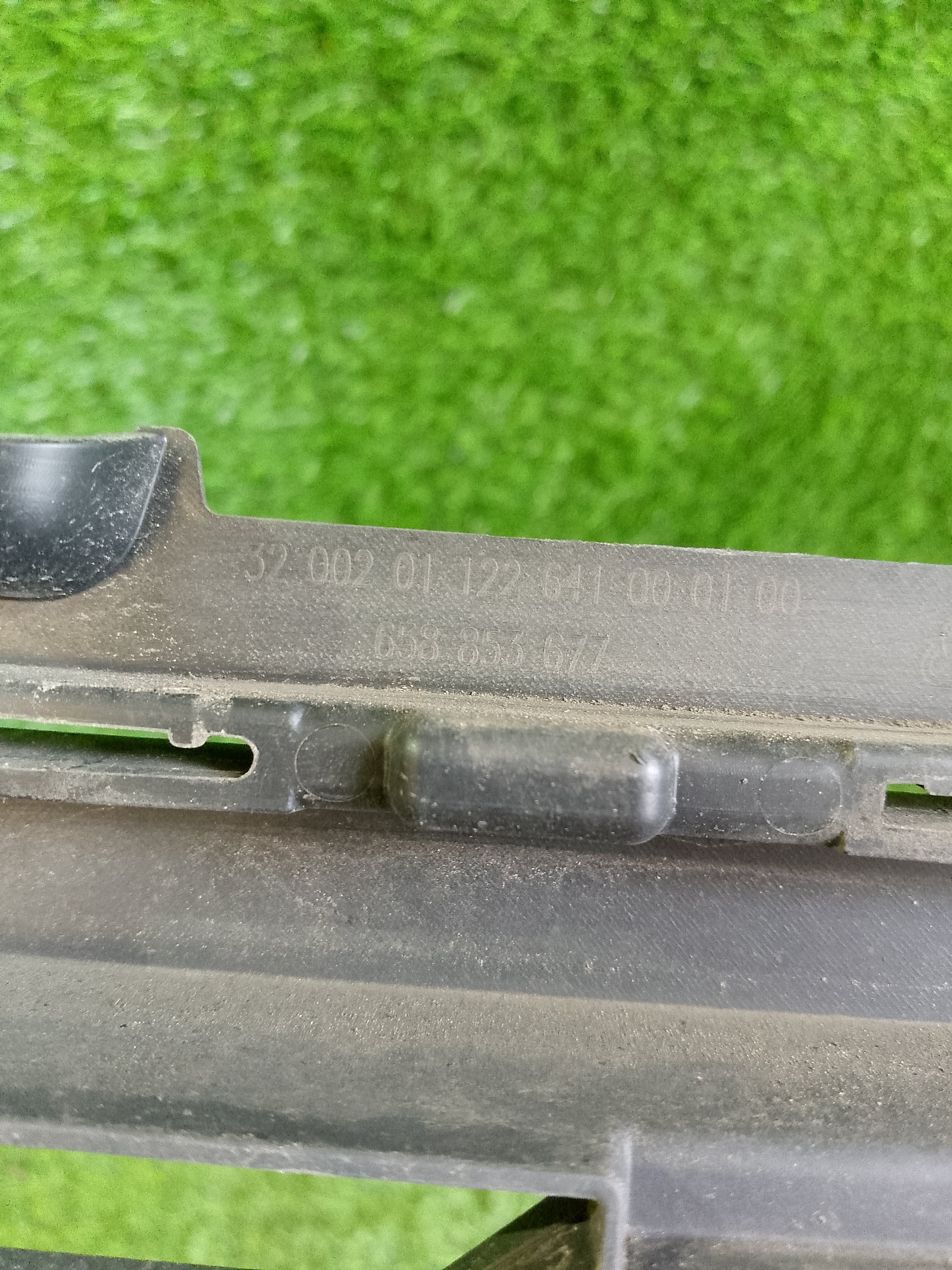 Mřížka do předního nárazníku Škoda Kamiq 658853677