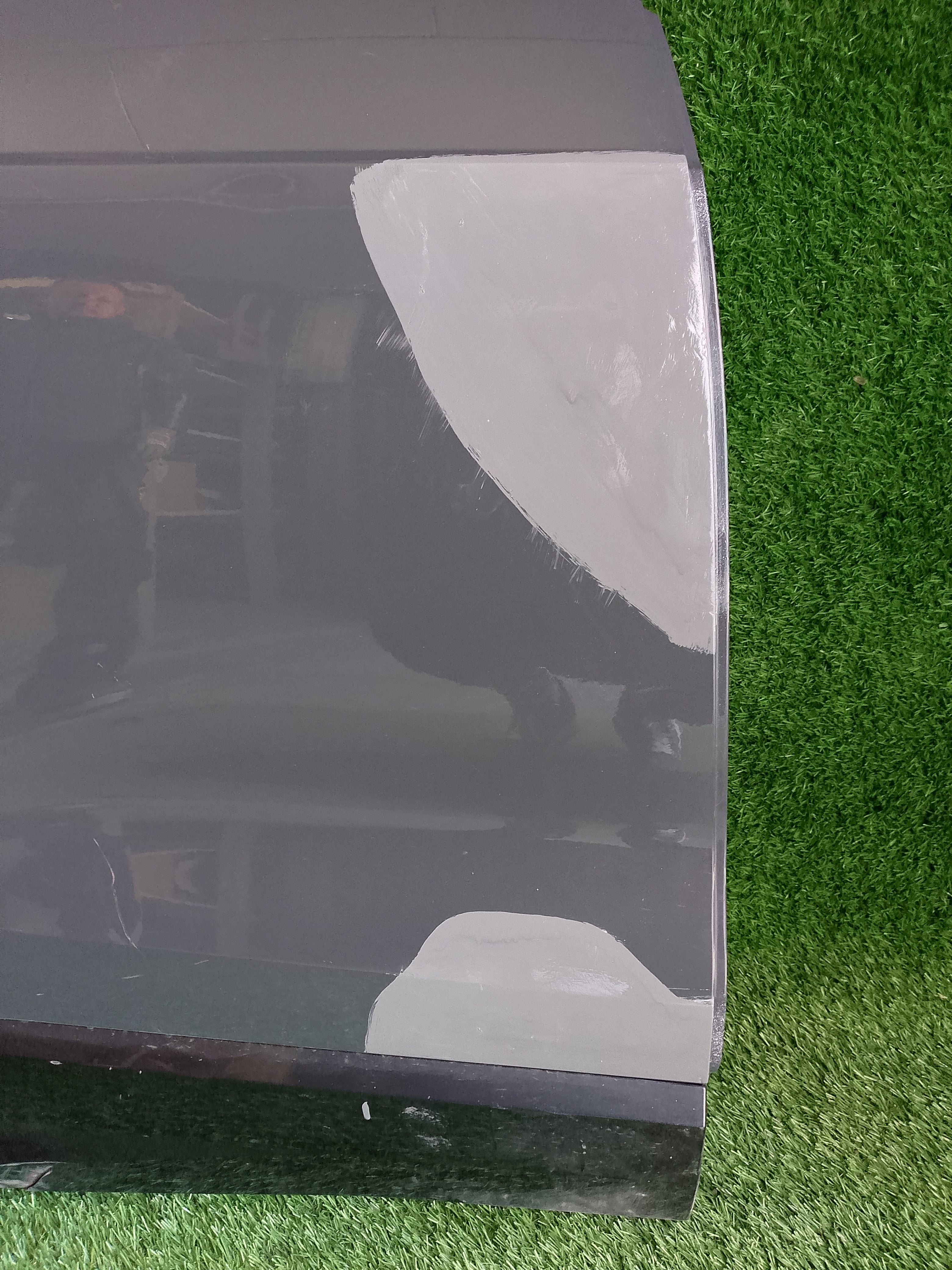 Audi Q3 dveře pravé zadní  83a833052a 83a833052b 83a833052c