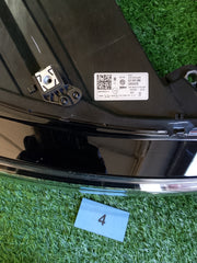 VW Passat B9 Pravé přední světlo  3J1941006
