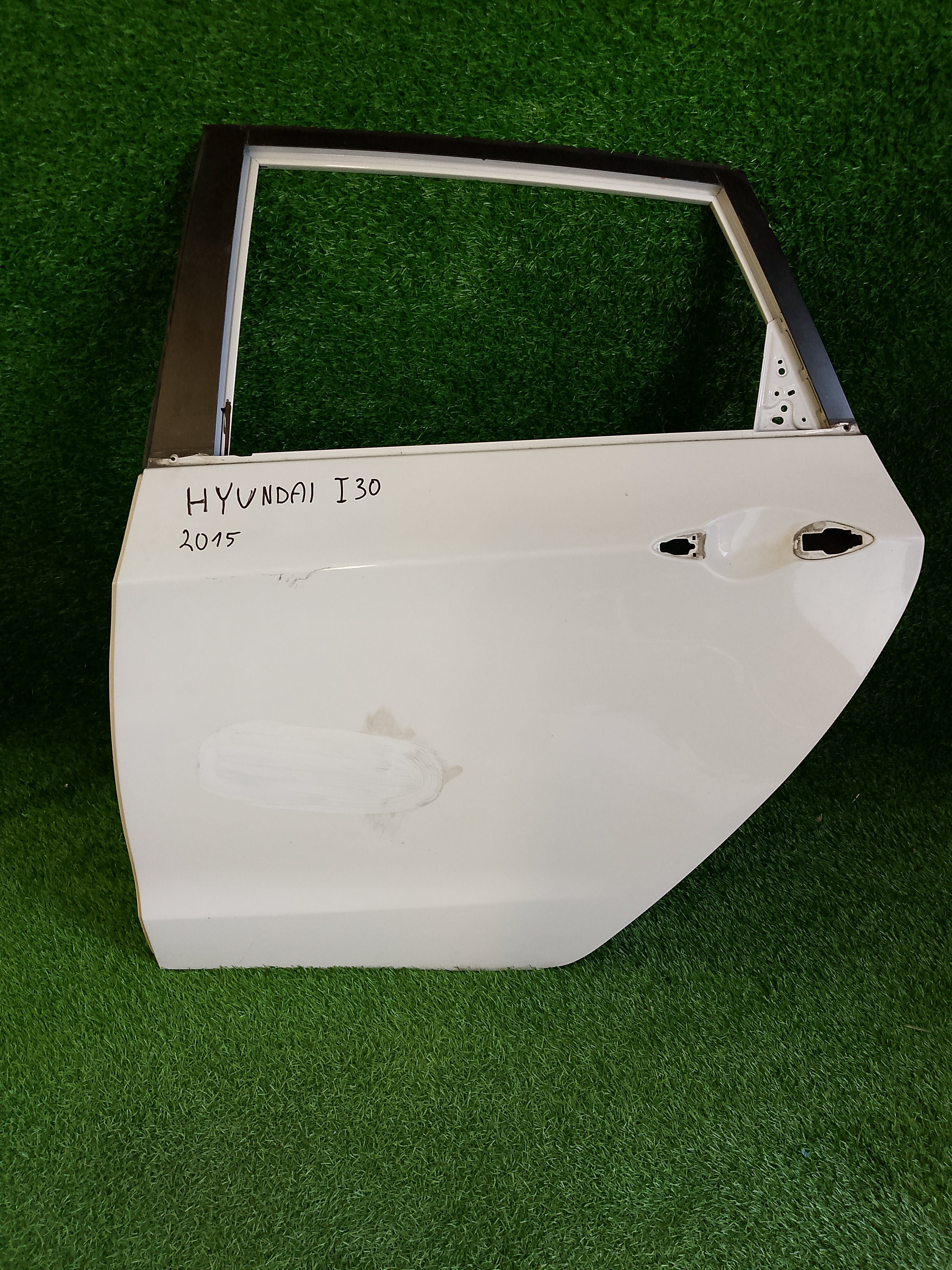 Levé zadní dveře Hyundai i30