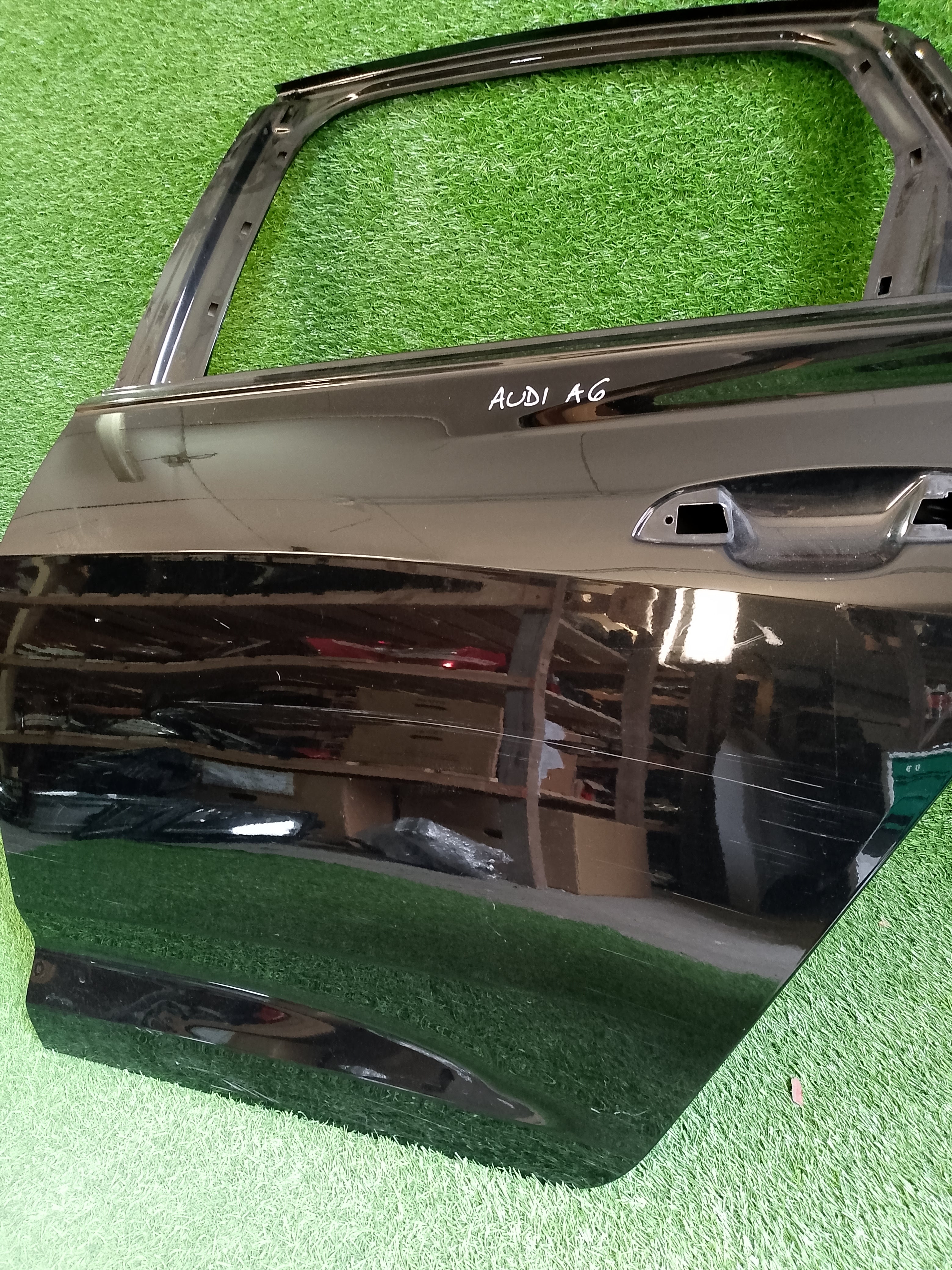 Audi A6 dveře levé zadní