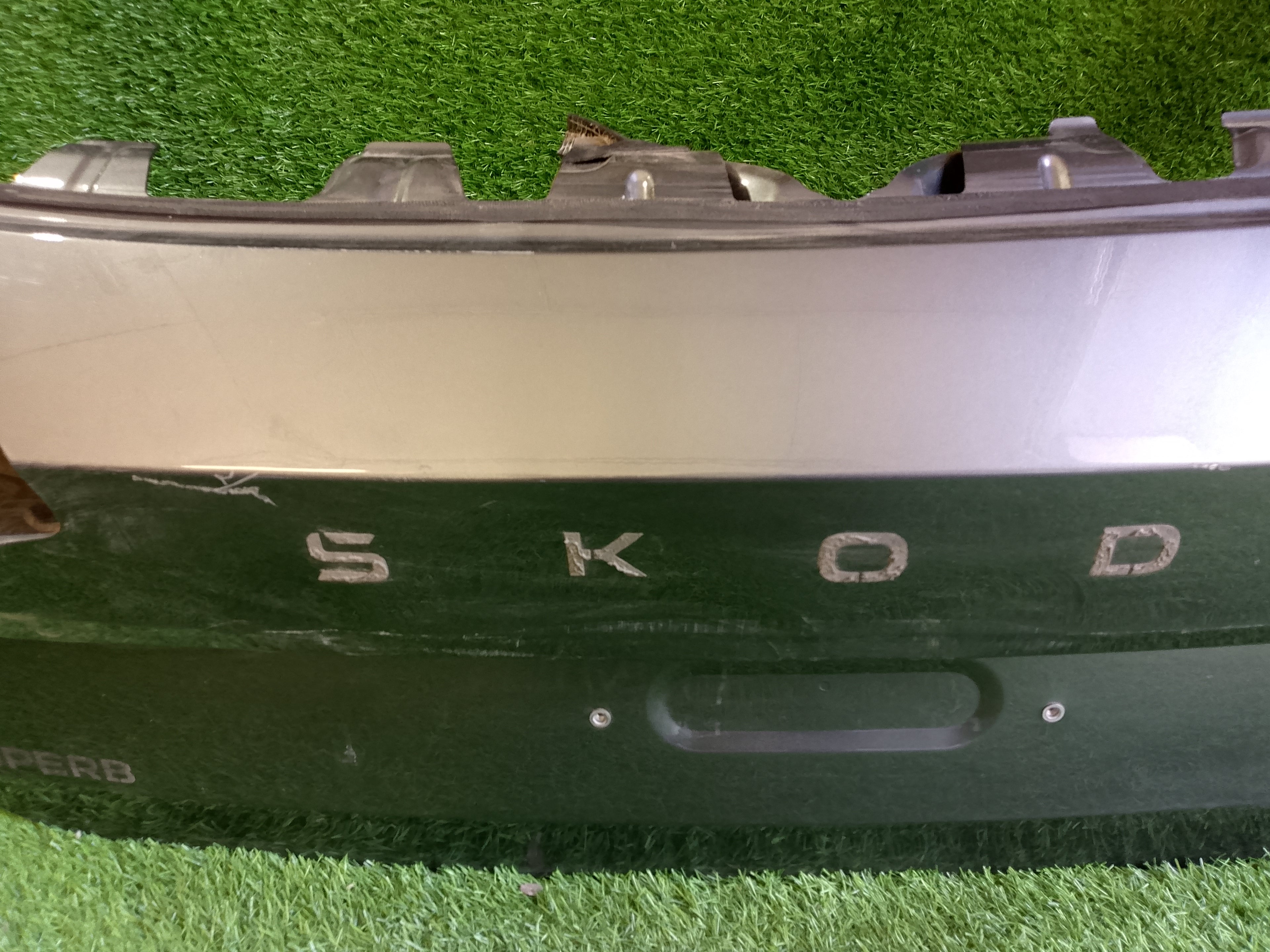 Škoda Superb IV, 4 páté dveře, kufrové dveře, víko kufru