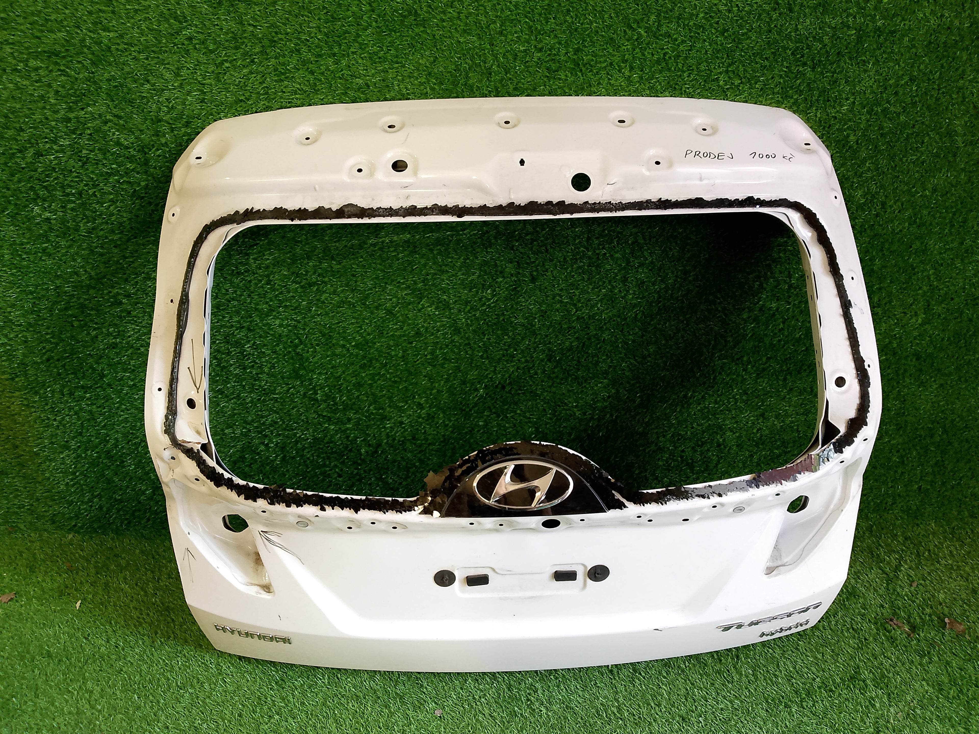 Hyundai Tucson víko kufru, páté dveře, kufrové dveře