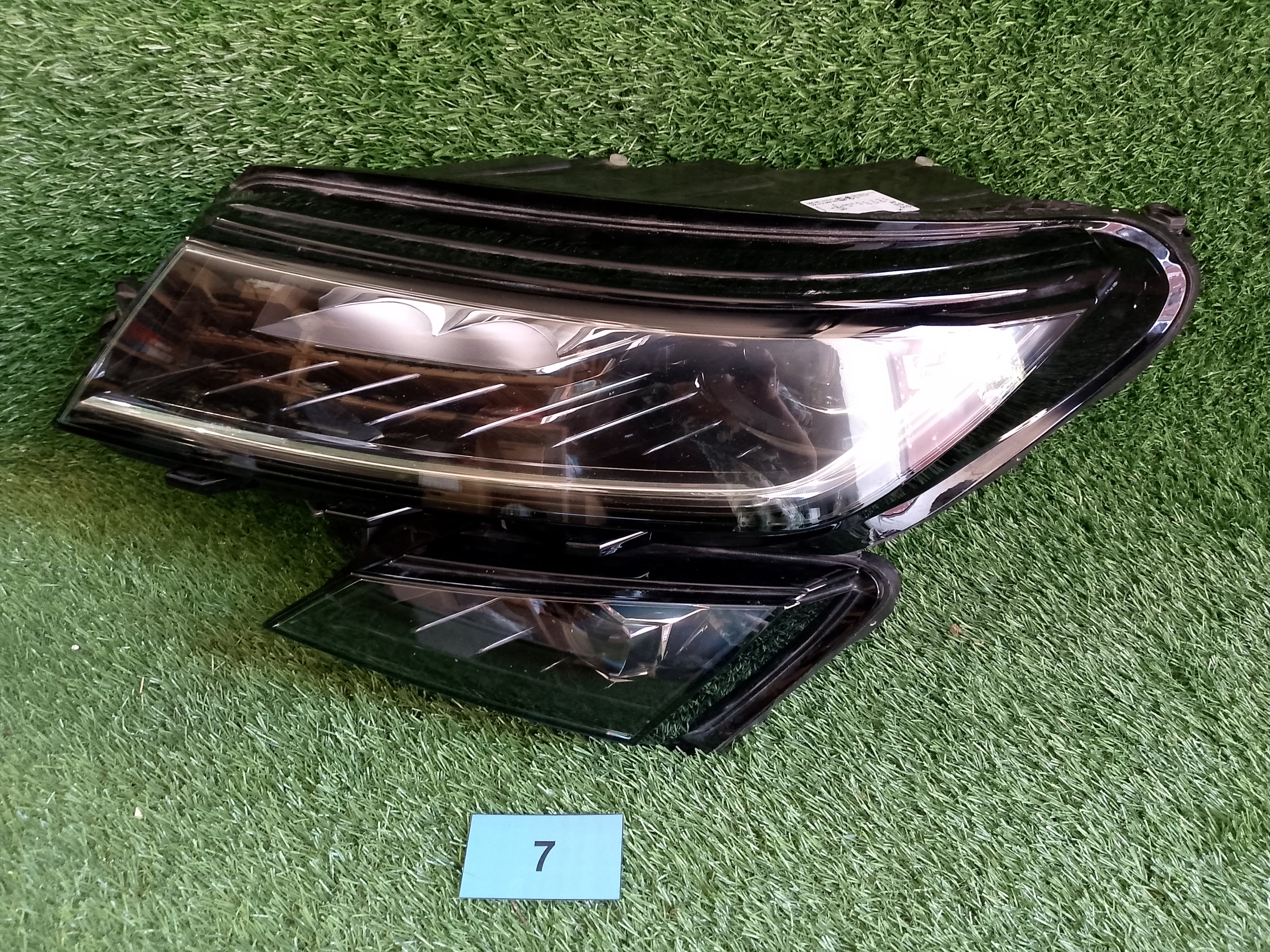 Škoda Kodiaq levé přední světlo full led 566941015H