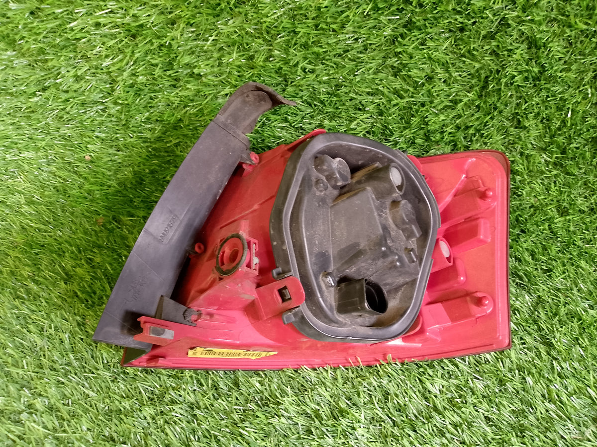 Seat EXEO zadní světlo 3r9945095b