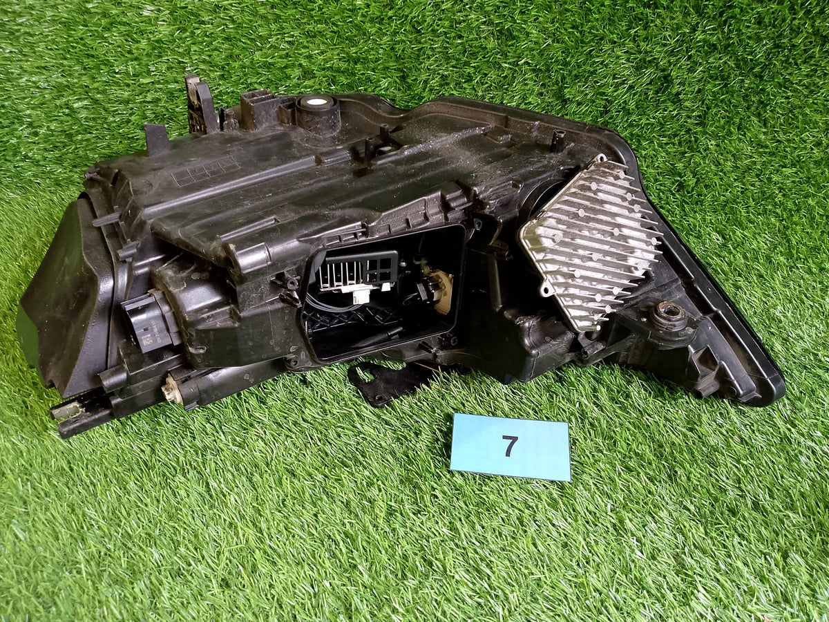 Audi A6  přední světlo FULL LED 4K0941034