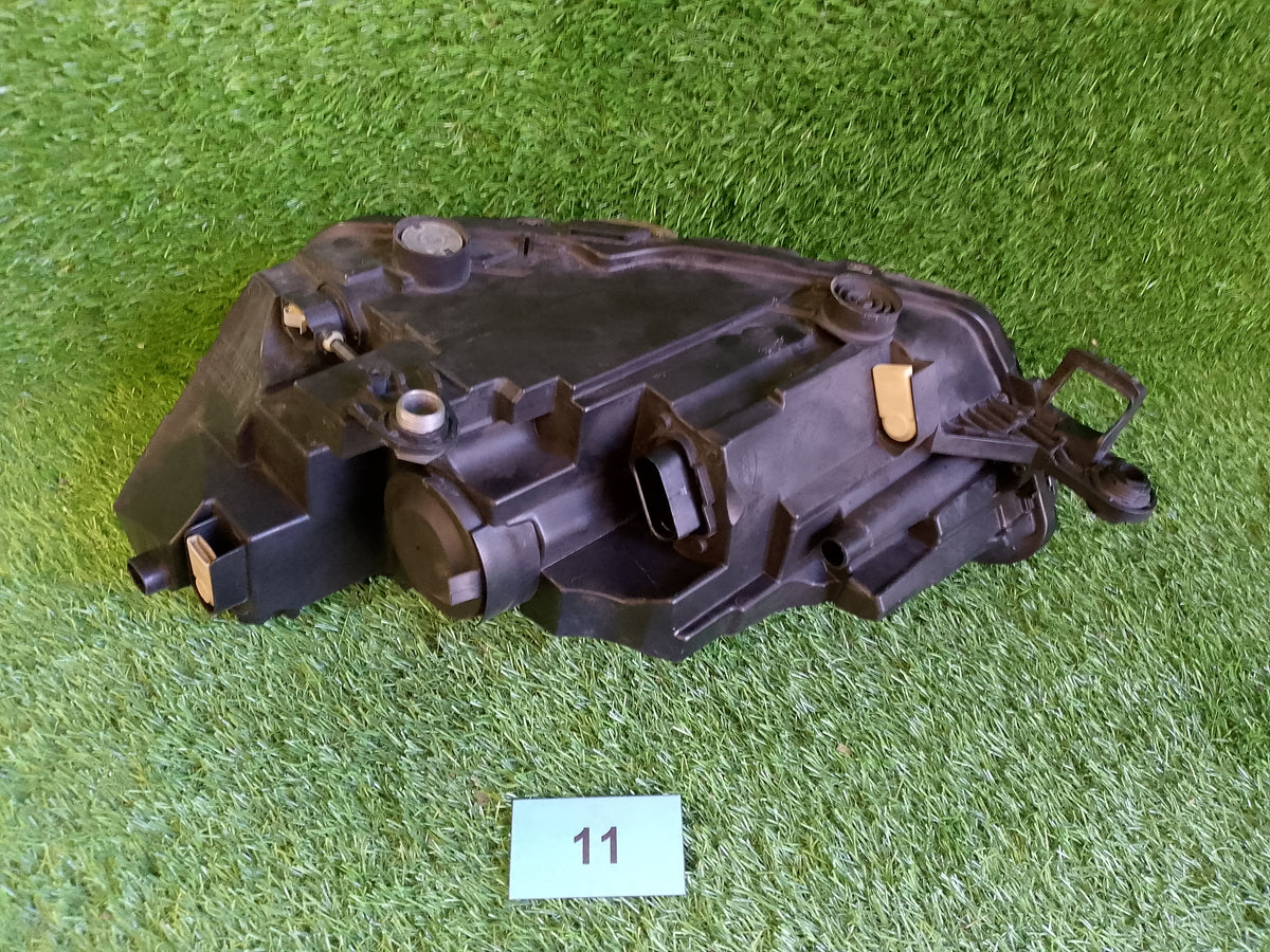 Škoda Fabia IV, 4 pravé světlo přední 6VB941016
