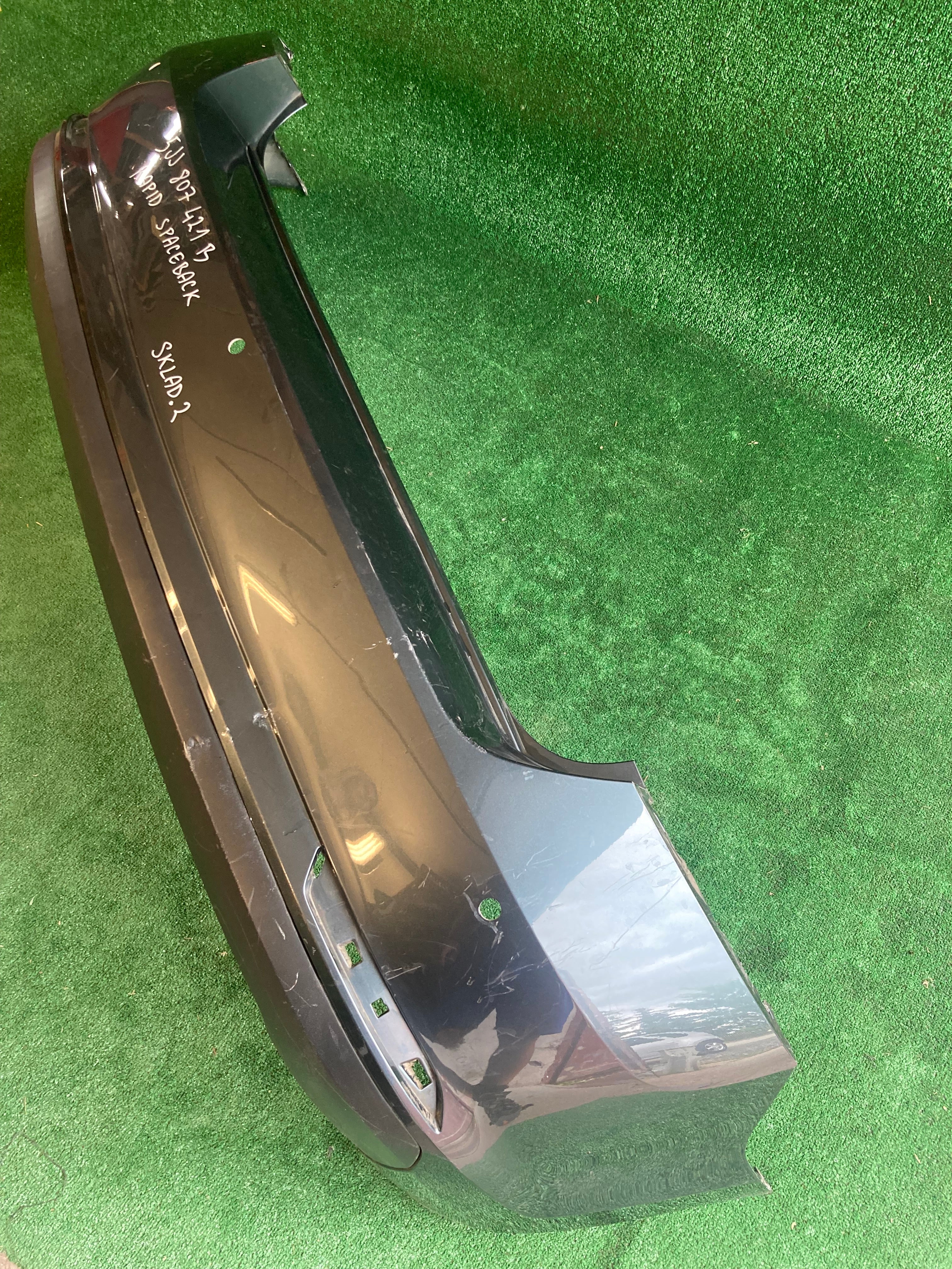 Zadní nárazník Rapid Spaceback 5JJ807421B