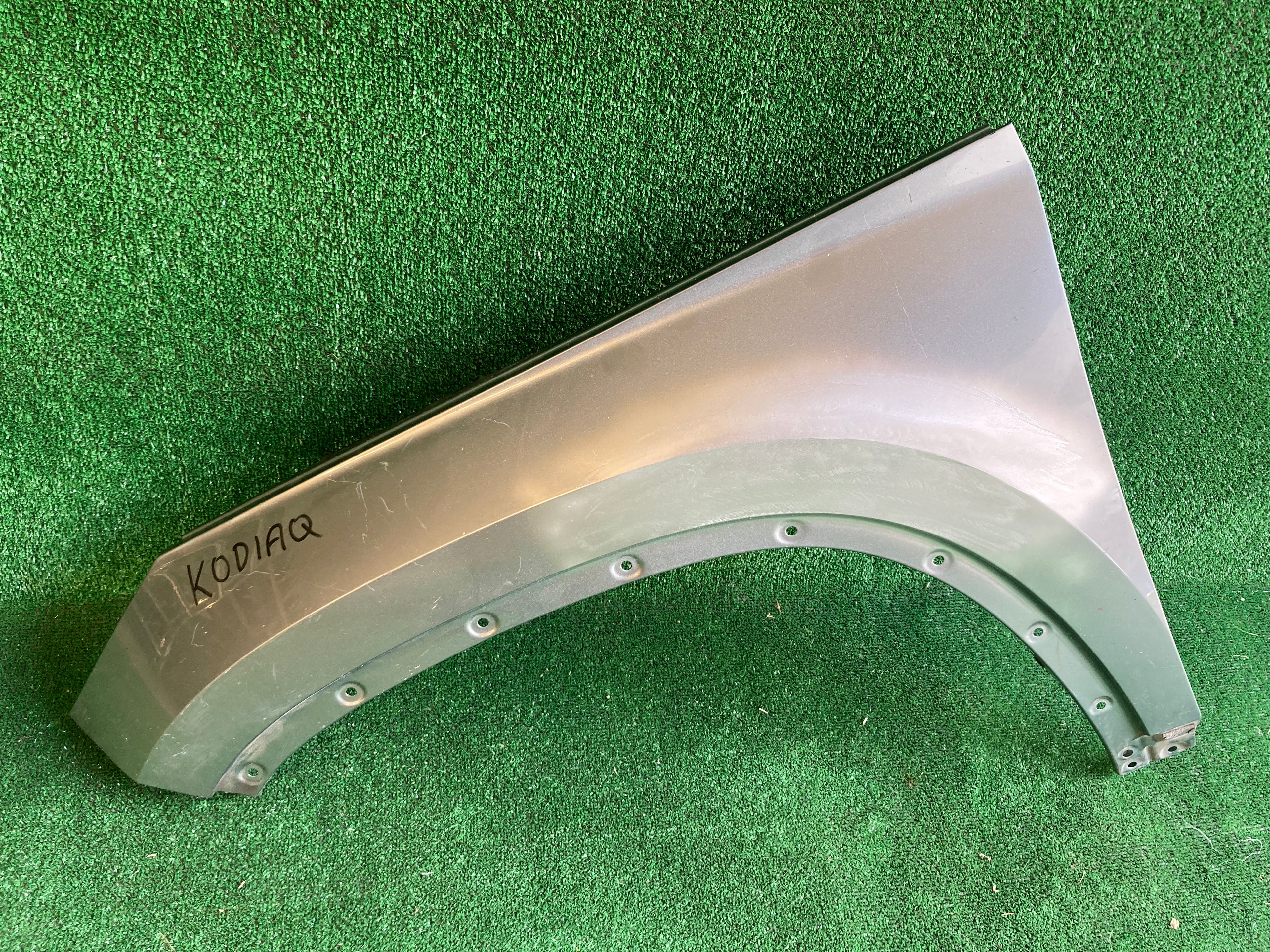 Škoda Kodiaq levý blatník