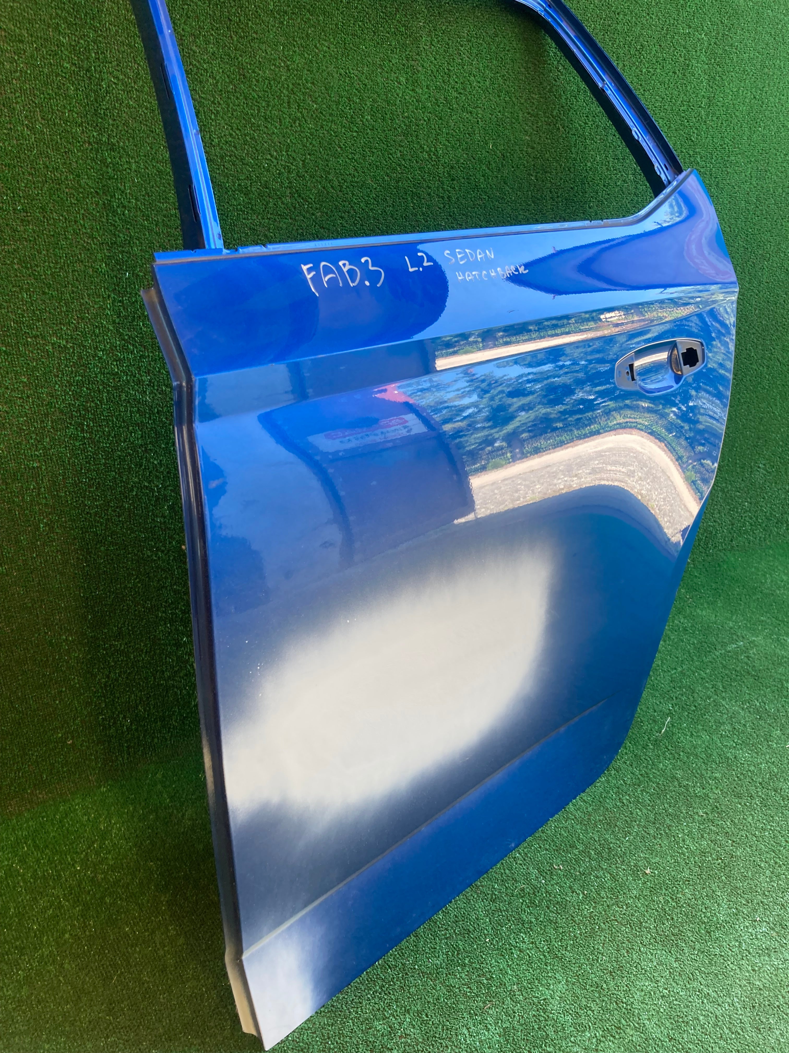 Škoda fabia III, levé zadní dveře sedan, hatchback