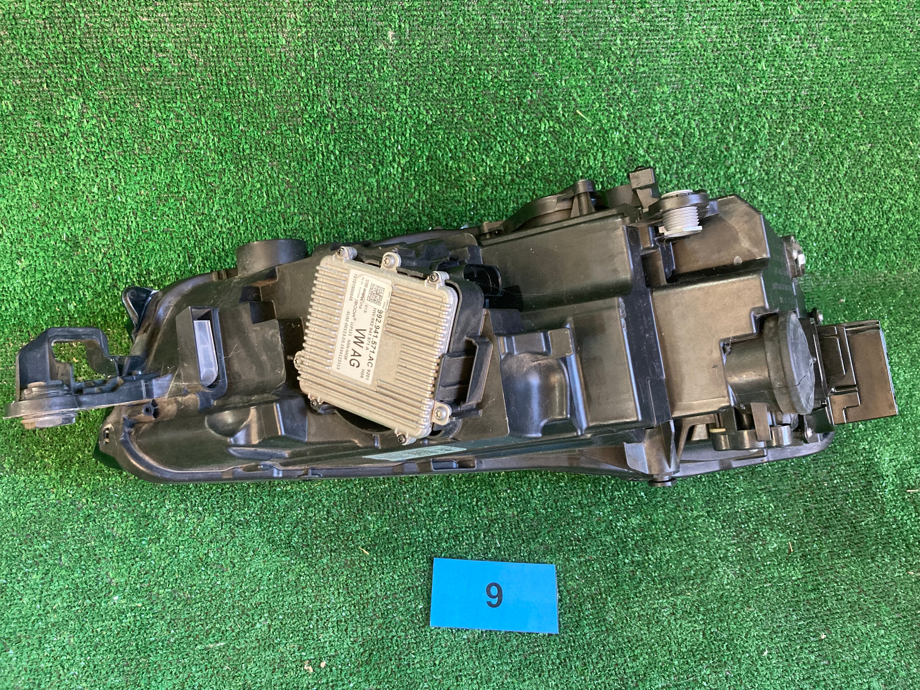 Škoda Scala světlo levé full led 657941015A