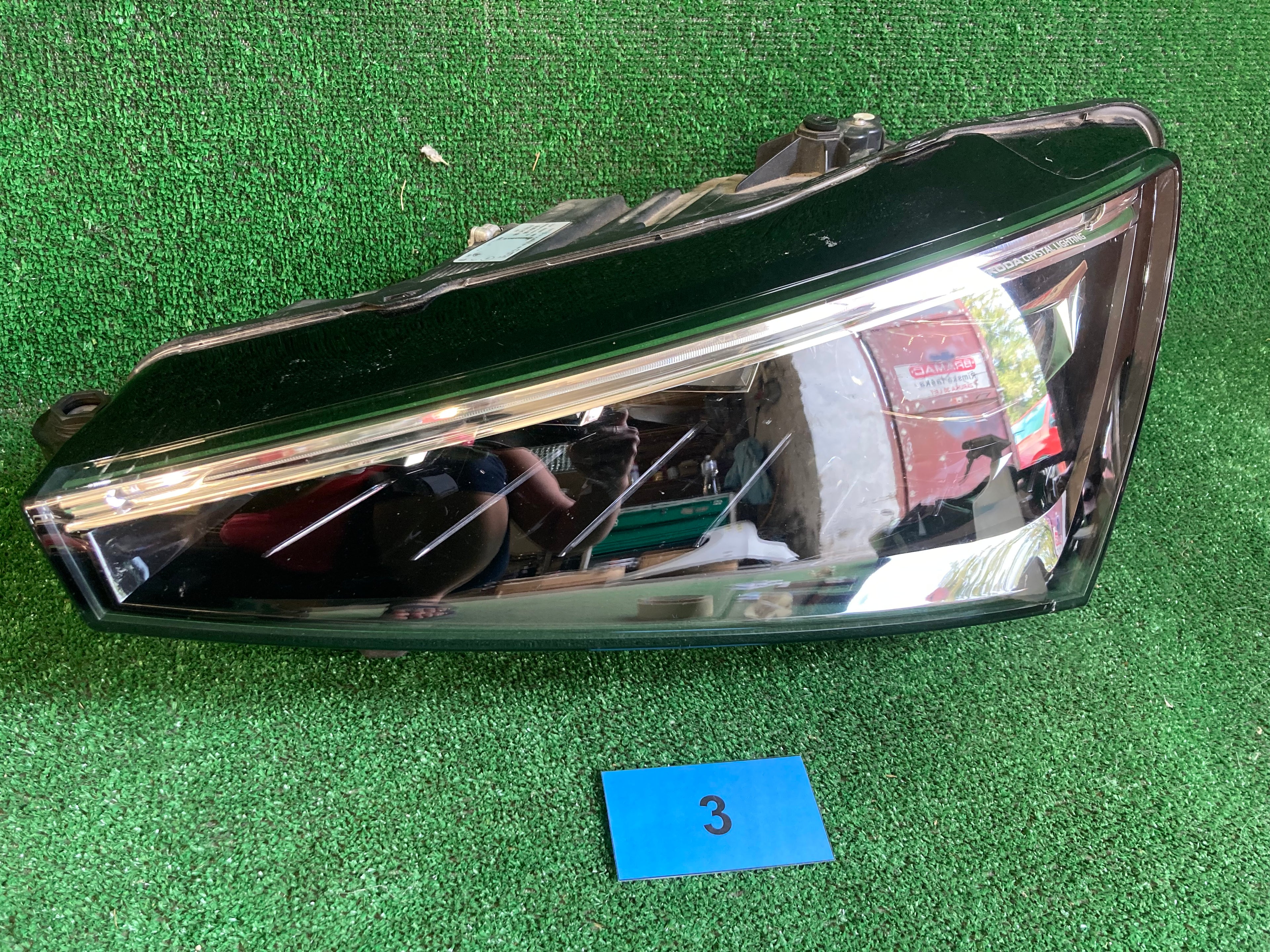Škoda Scala světlo levé full led 657941015A