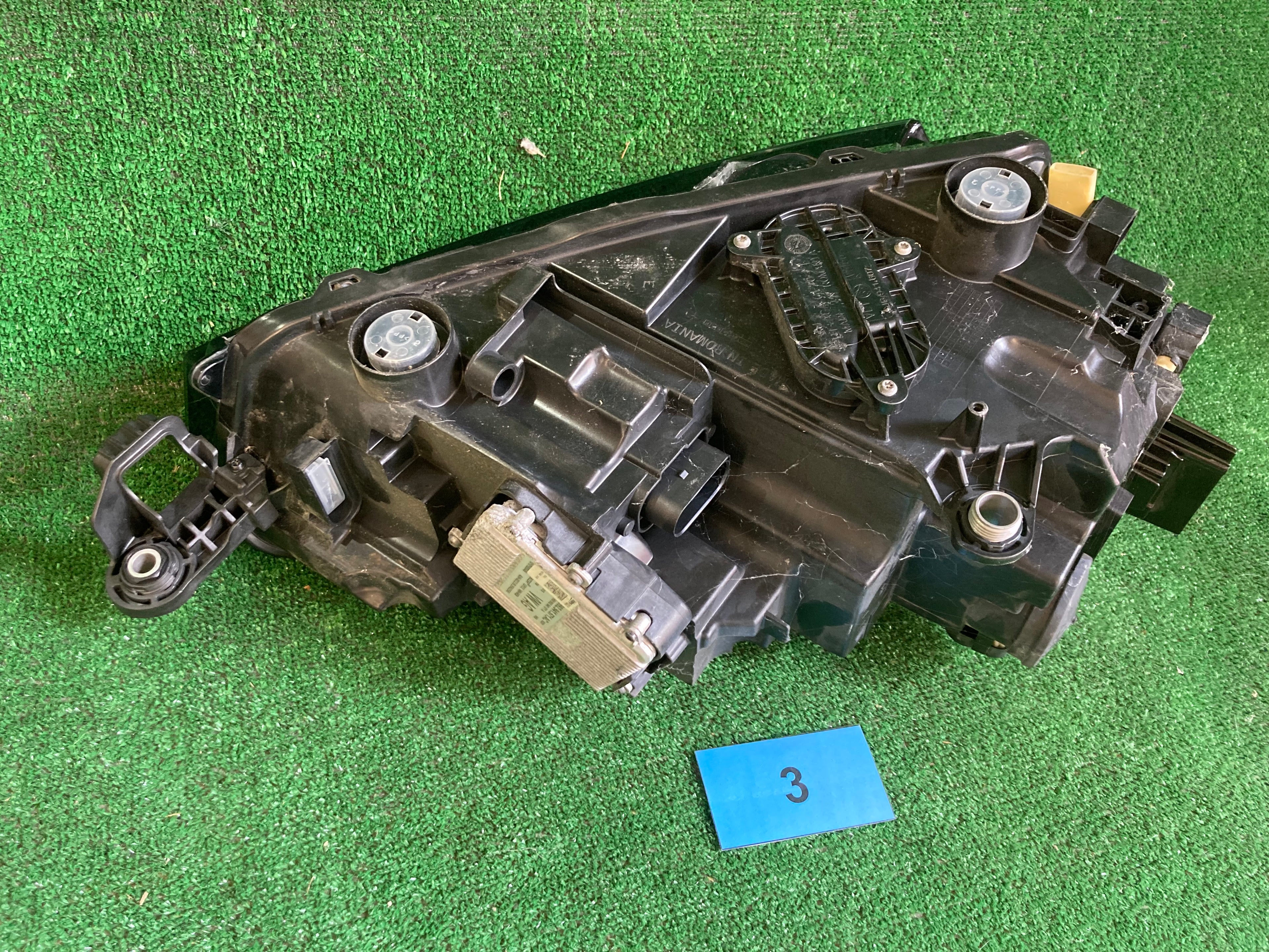 Škoda Scala světlo levé full led 657941015A