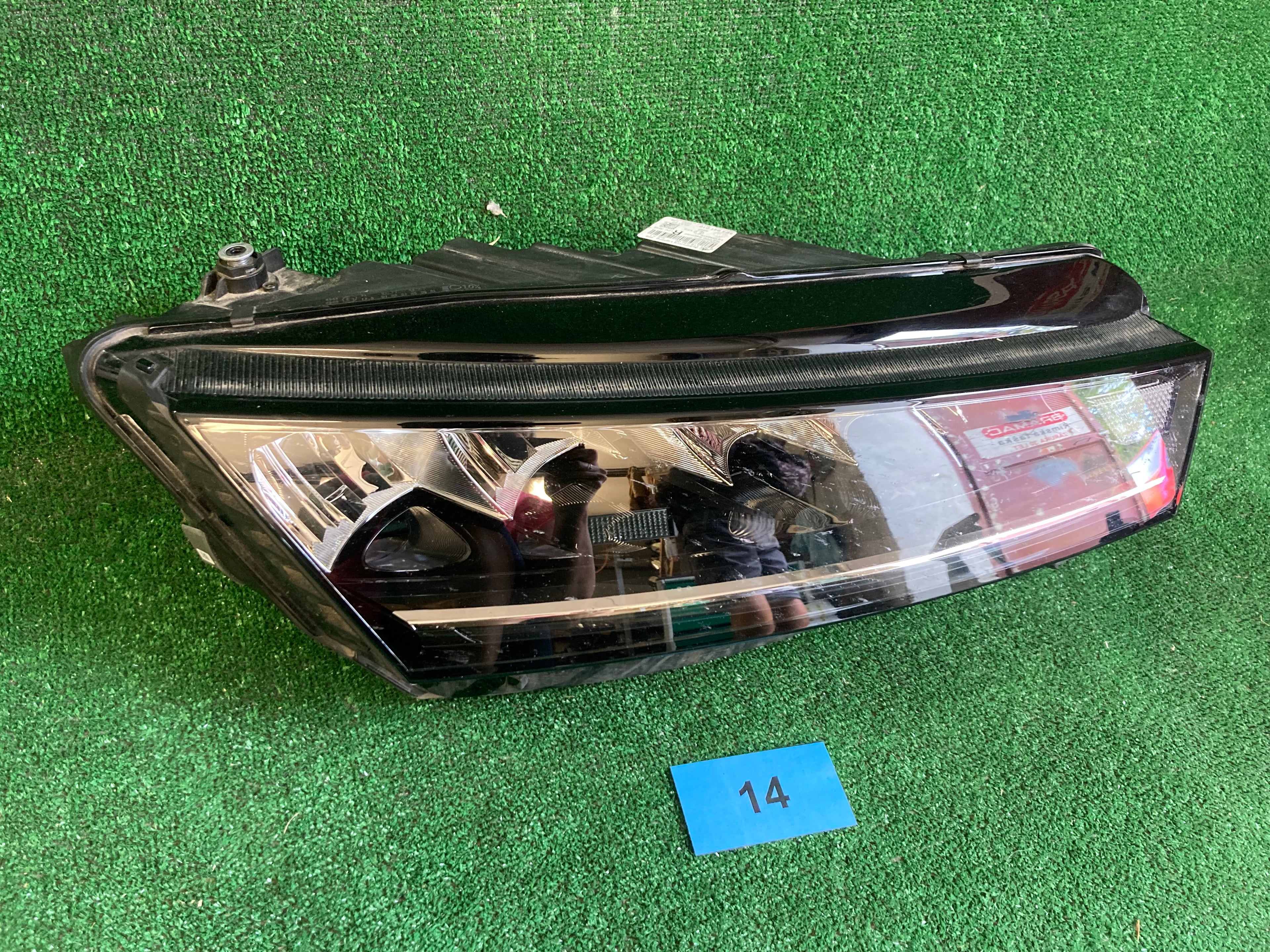 Škoda Octavia IV,4 pravé světlo 5E4941016