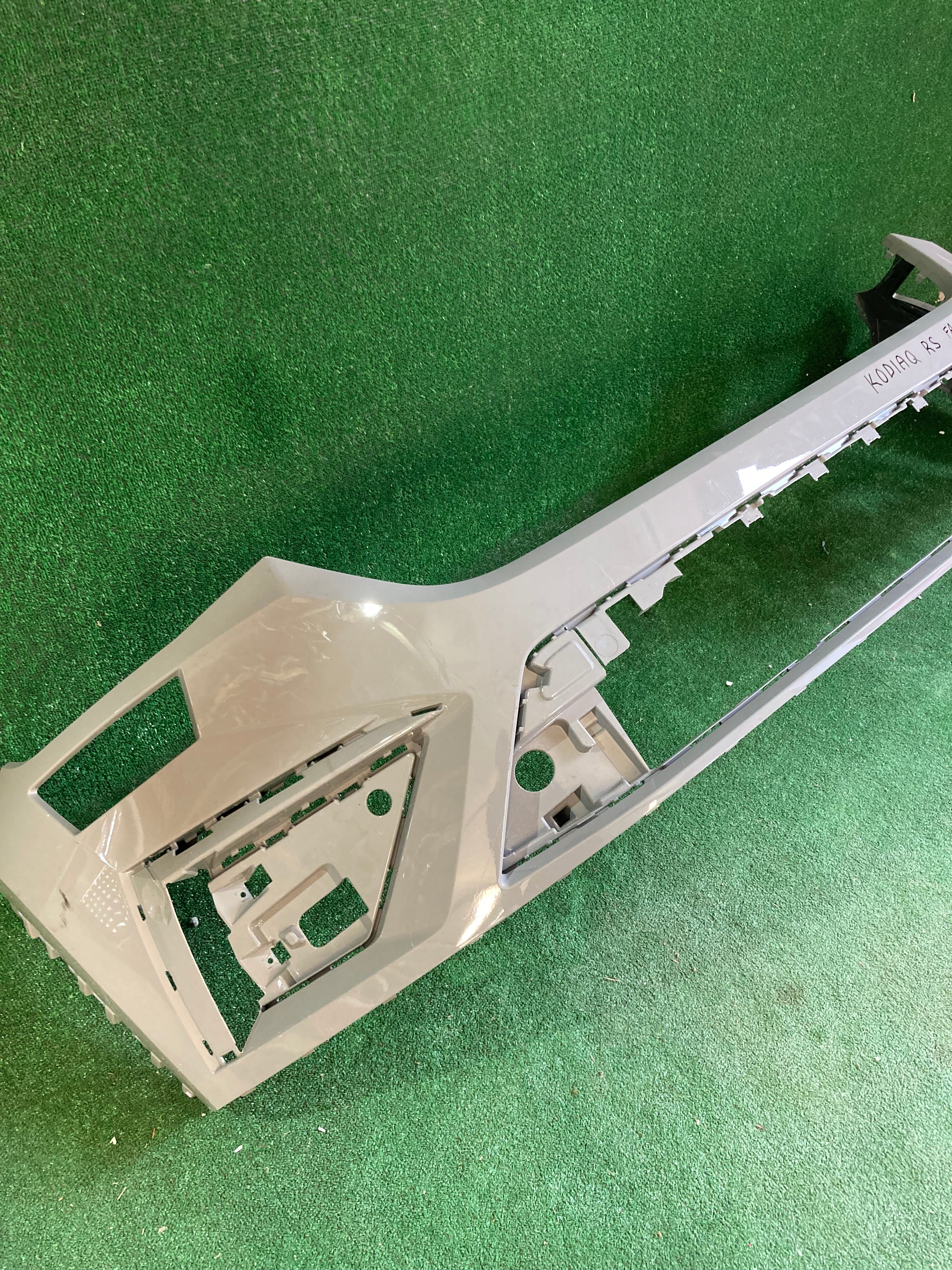 Přední nárazník Škoda Kodiaq RS face