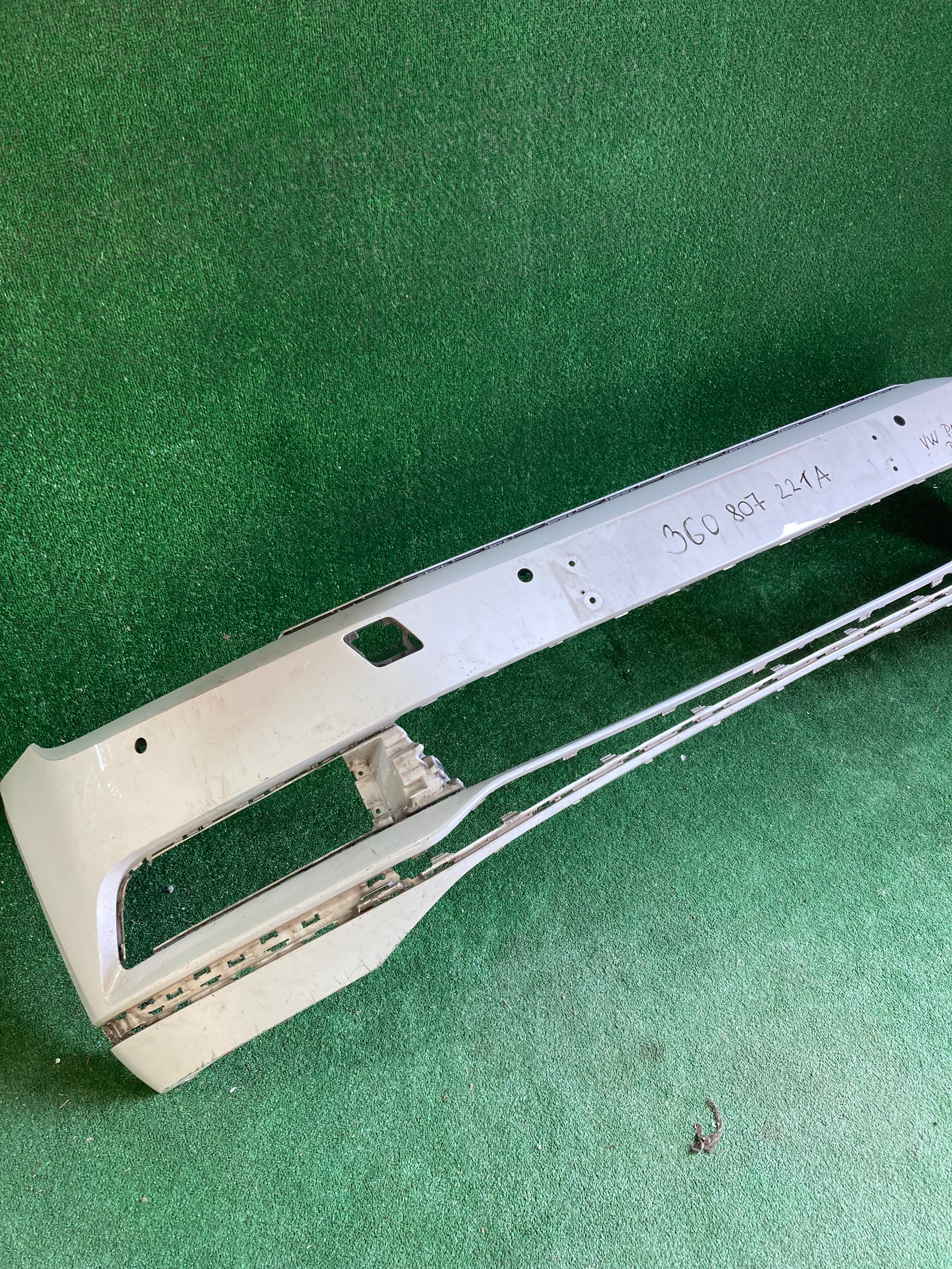 přední nárazník VW Passat B8 3g0807221a