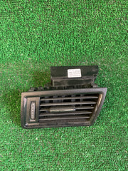 Škoda rapid levý výdech tání 5JA819701E