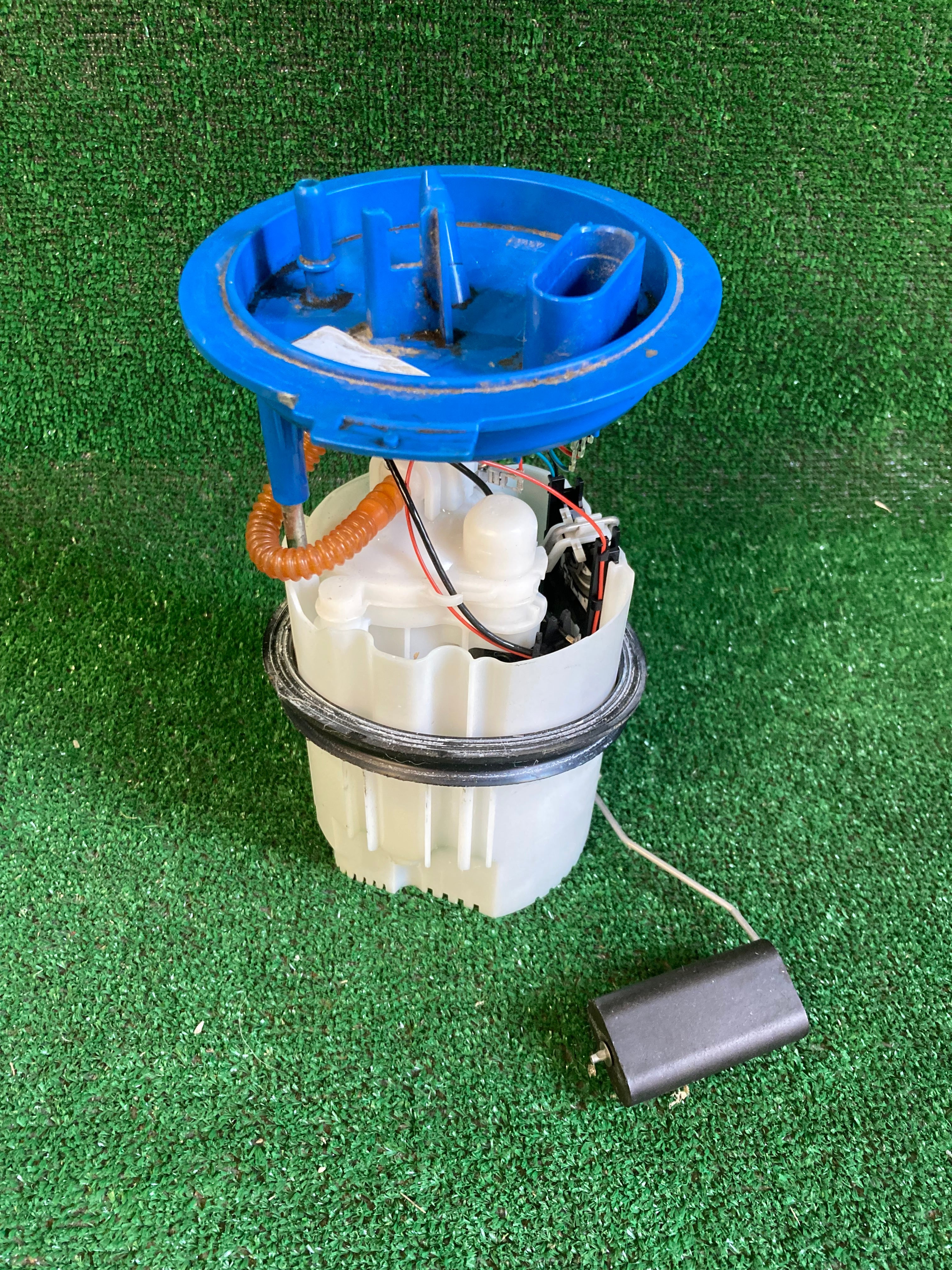 6RA919051C palivové čerpadlo