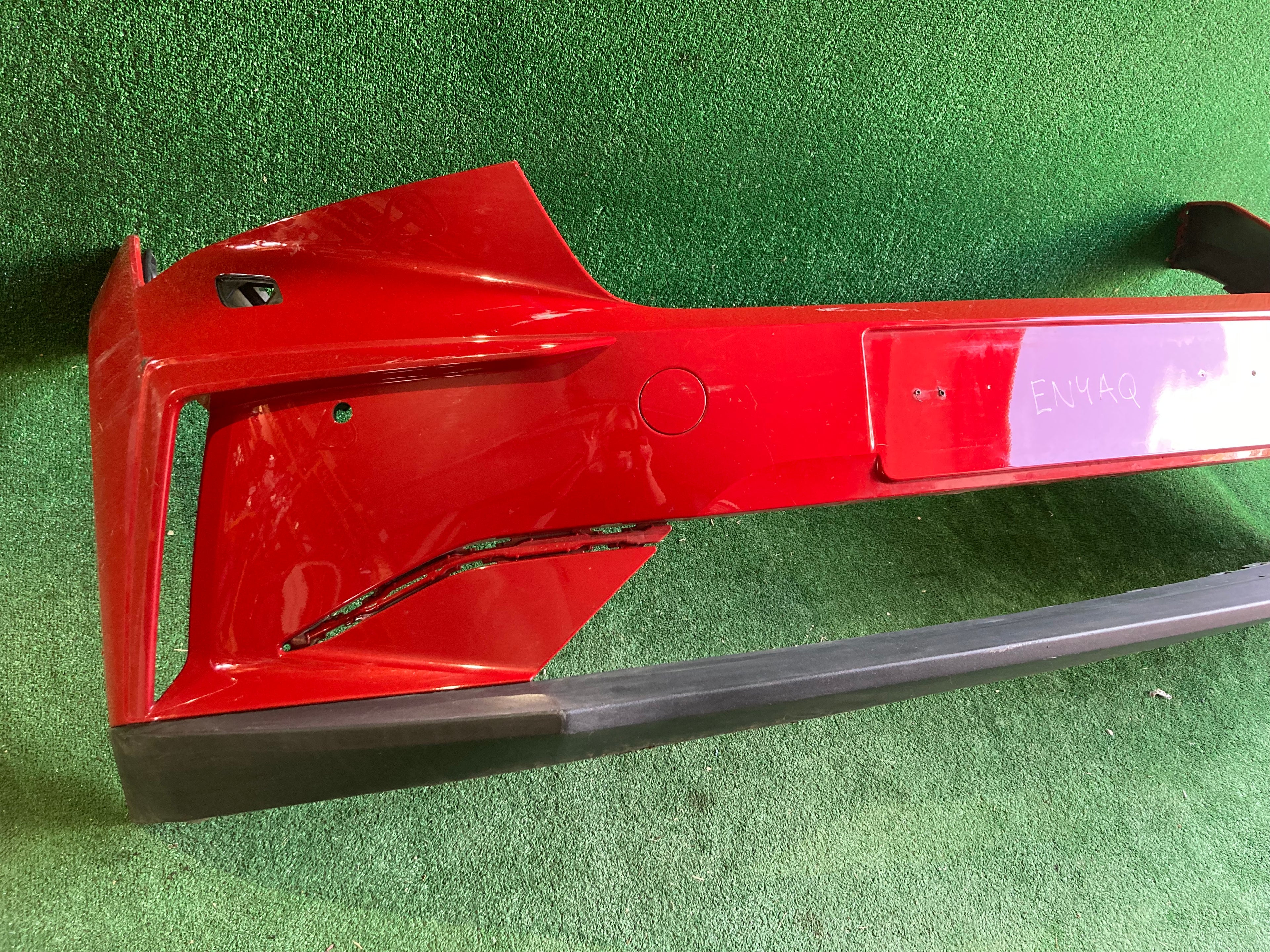 Přední nárazník Enyaq